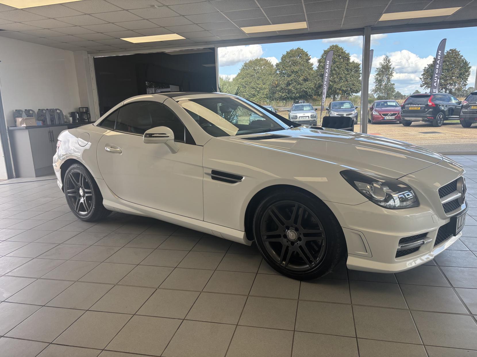 Mercedes-Benz SLK 2.1 SLK250 CDI AMG Sport Convertible 2dr Diesel G-Tronic+ Euro 5 (s/s) (204 ps)