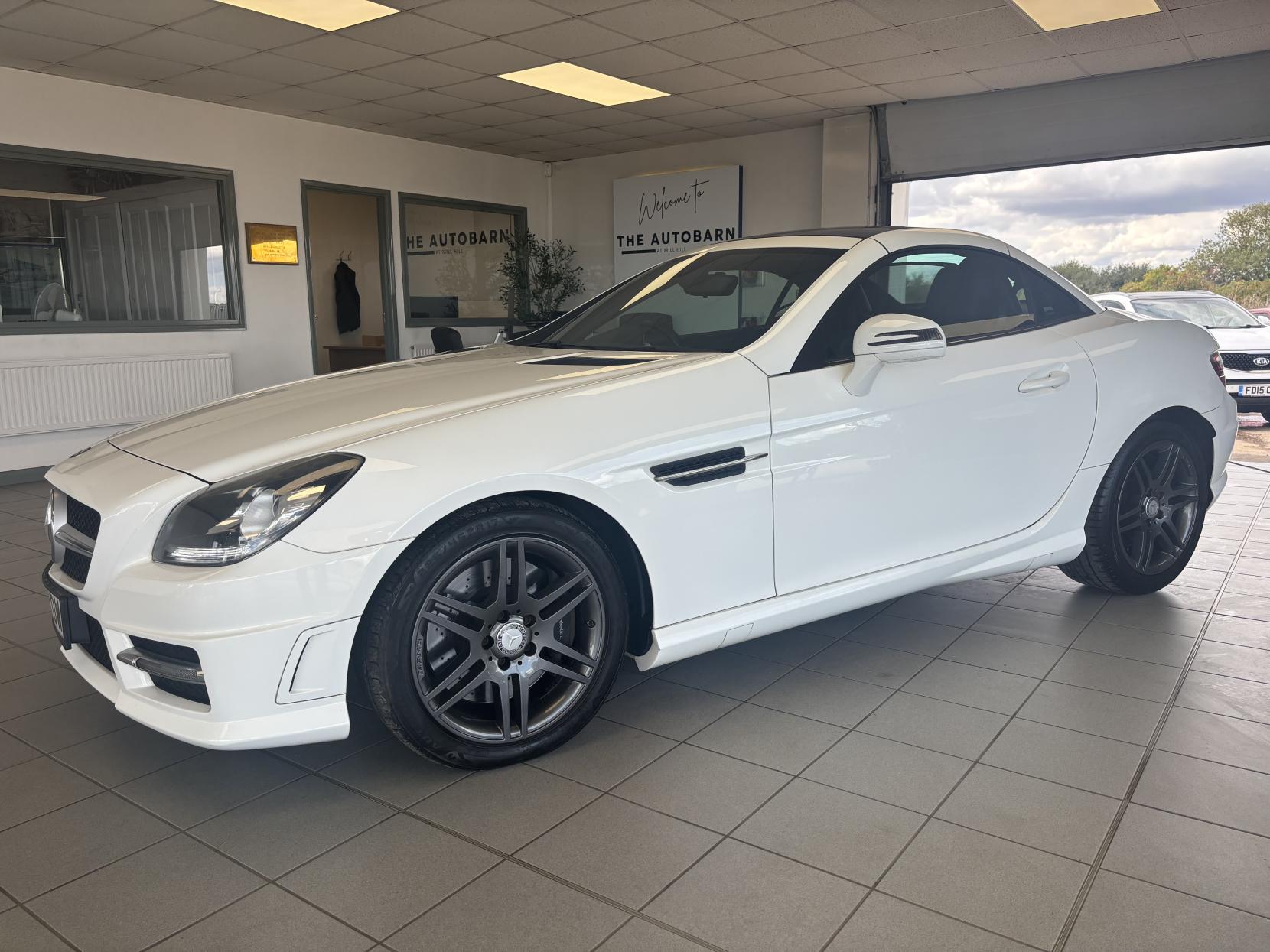Mercedes-Benz SLK 2.1 SLK250 CDI AMG Sport Convertible 2dr Diesel G-Tronic+ Euro 5 (s/s) (204 ps)