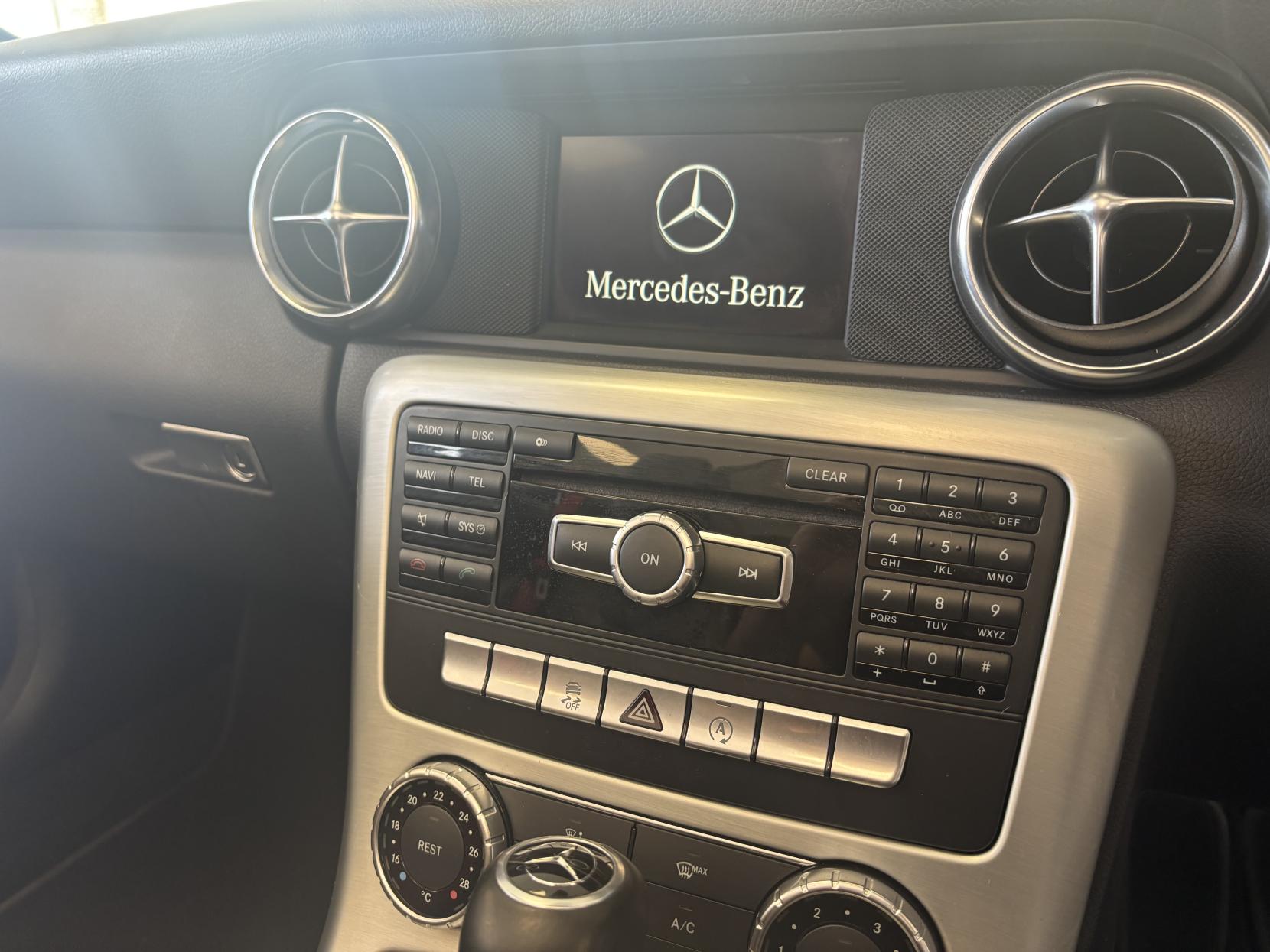 Mercedes-Benz SLK 2.1 SLK250 CDI AMG Sport Convertible 2dr Diesel G-Tronic+ Euro 5 (s/s) (204 ps)