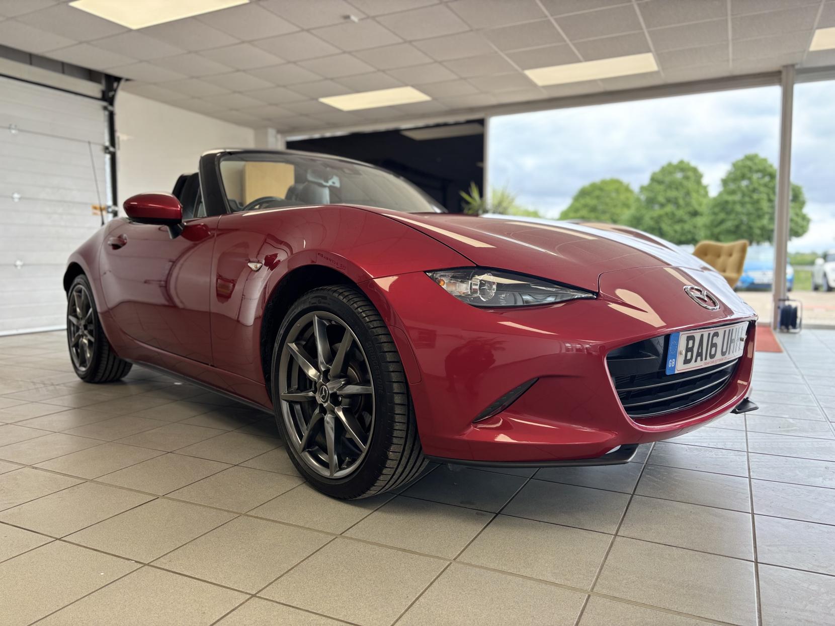 Mazda MX-5 2.0 SKYACTIV-G Sport Nav Convertible 2dr Petrol Manual Euro 6 (160 ps)