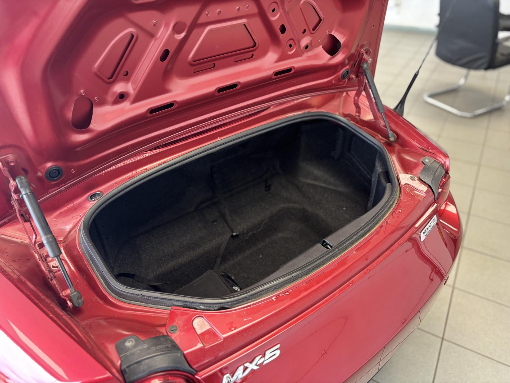 Mazda MX-5 2.0 SKYACTIV-G Sport Nav Convertible 2dr Petrol Manual Euro 6 (160 ps)