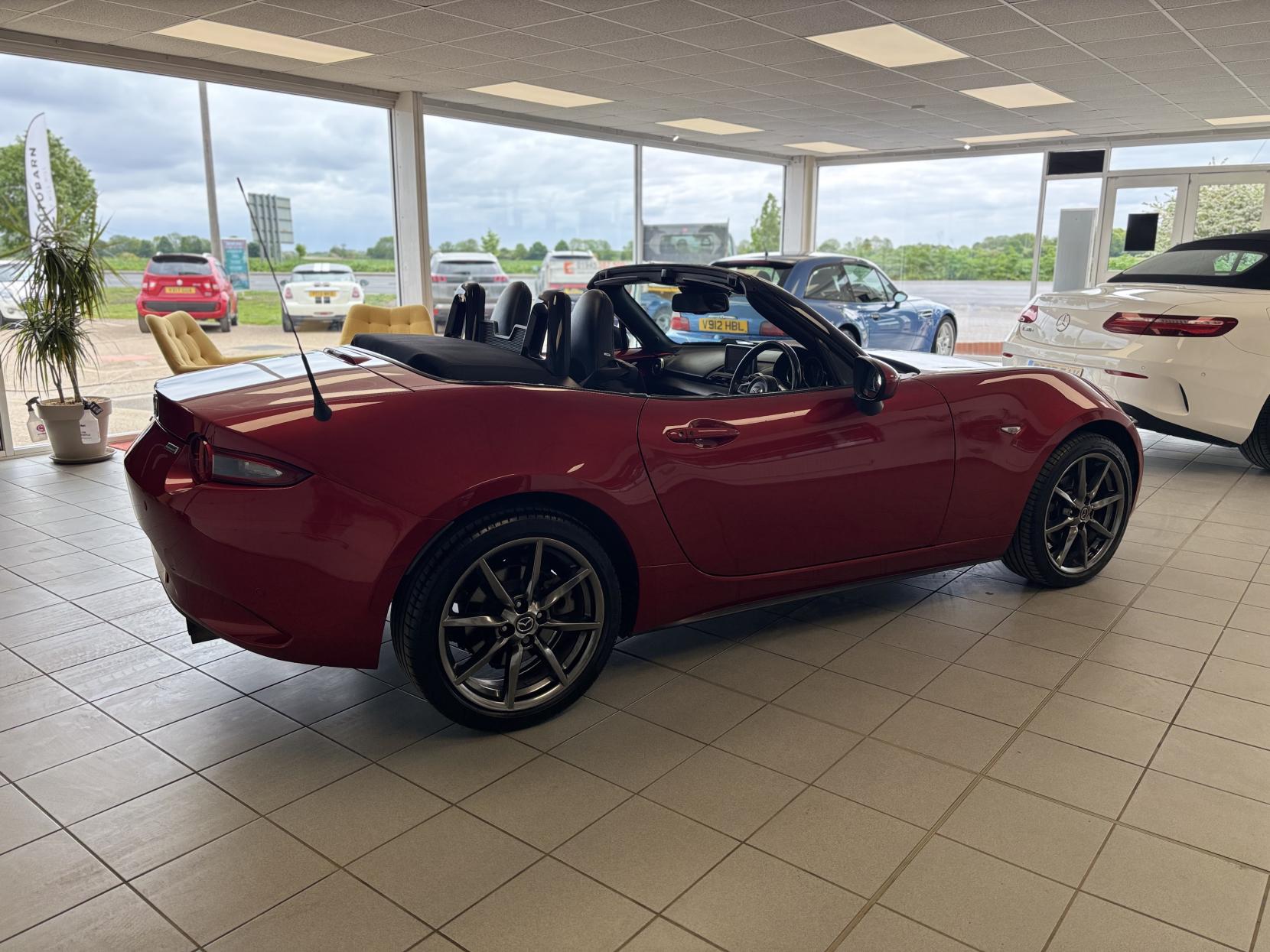 Mazda MX-5 2.0 SKYACTIV-G Sport Nav Convertible 2dr Petrol Manual Euro 6 (160 ps)