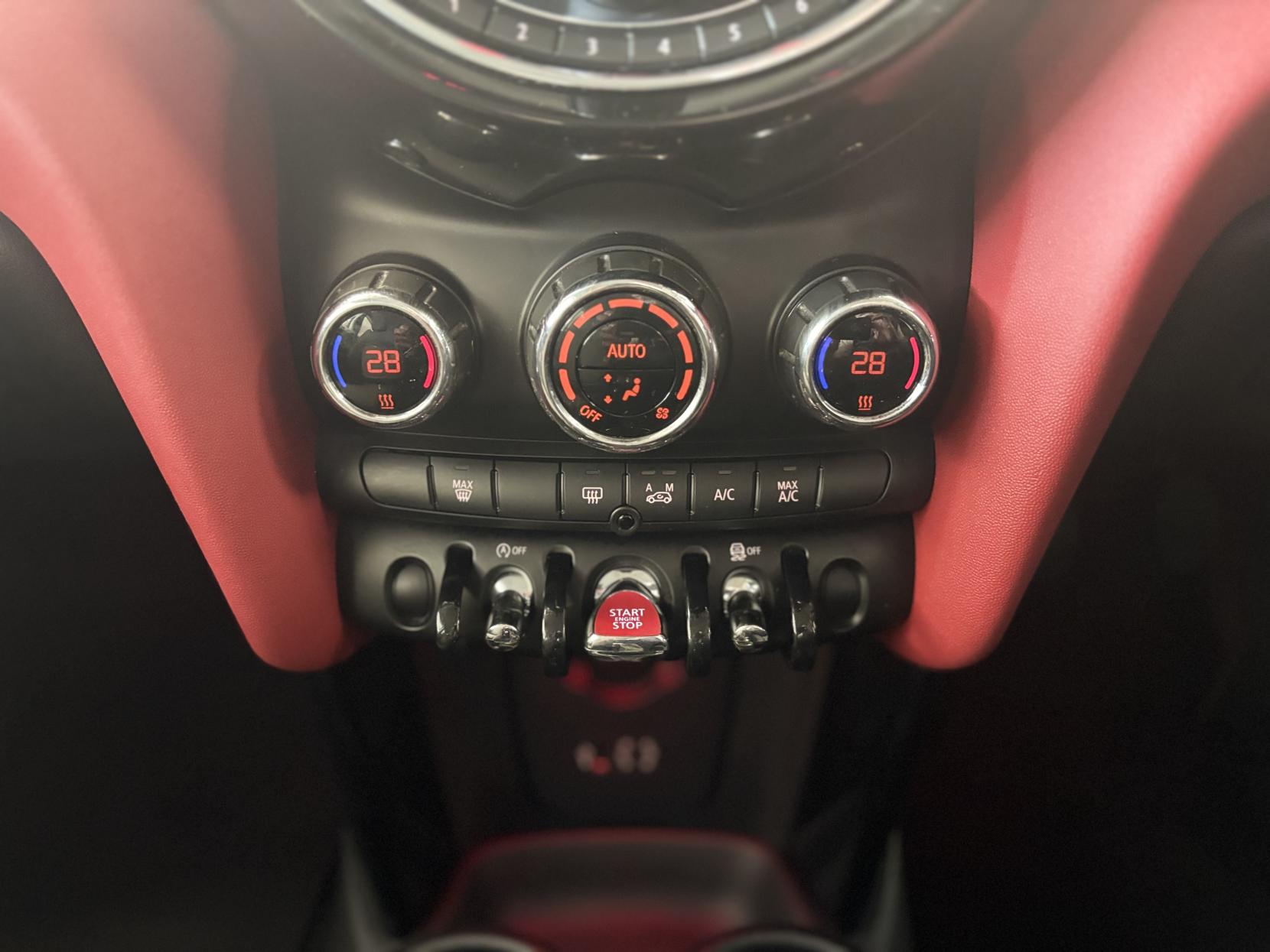 MINI Hatch 1.5 Cooper D Hatchback 3dr Diesel Manual Euro 6 (s/s) (116 ps)