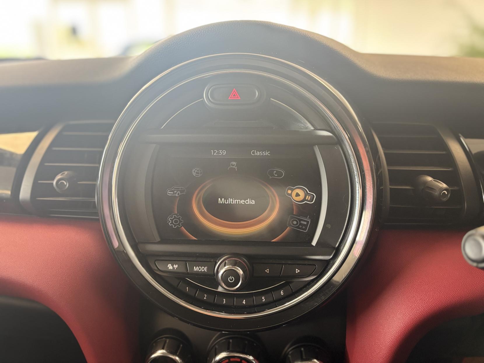 MINI Hatch 1.5 Cooper D Hatchback 3dr Diesel Manual Euro 6 (s/s) (116 ps)