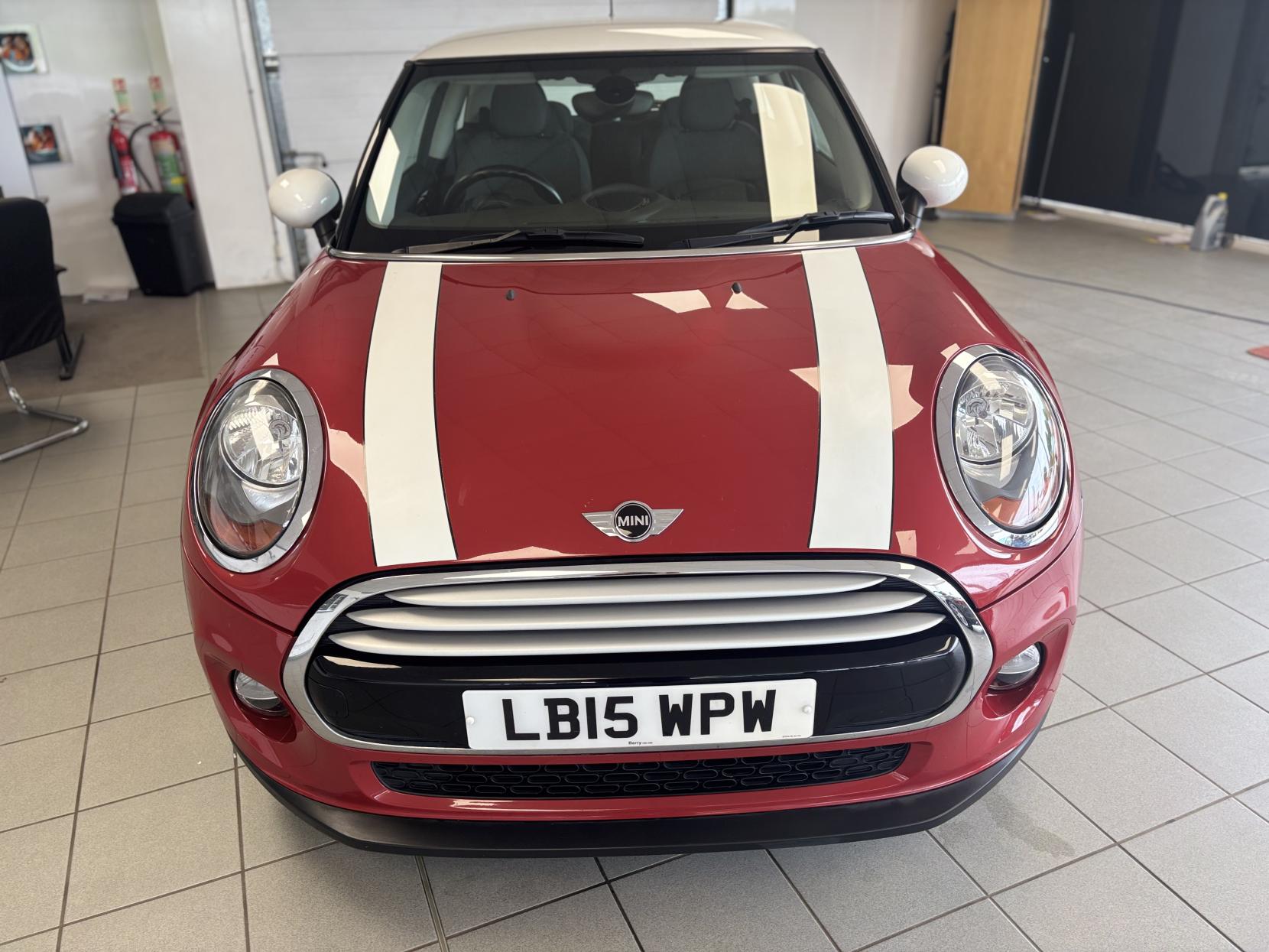 MINI Hatch 1.5 Cooper D Hatchback 3dr Diesel Manual Euro 6 (s/s) (116 ps)