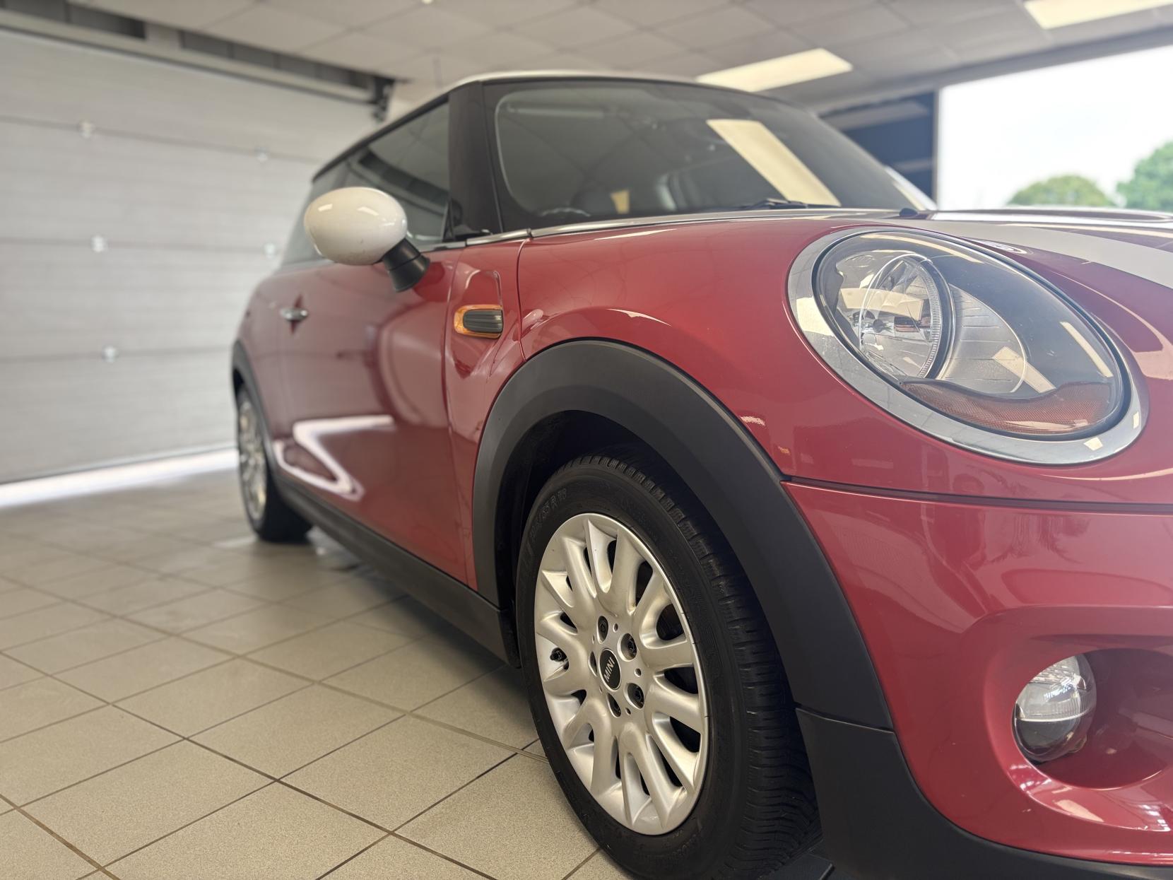 MINI Hatch 1.5 Cooper D Hatchback 3dr Diesel Manual Euro 6 (s/s) (116 ps)