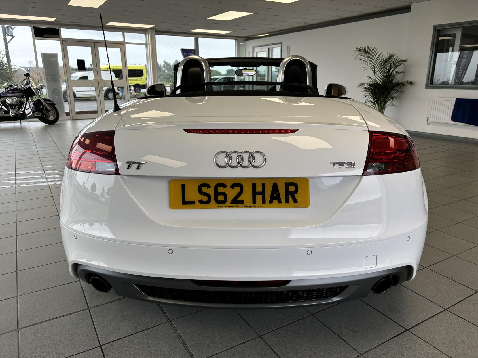 Audi TT 2.0 TFSI S line Roadster 2dr Petrol Manual Euro 5 (s/s) (211 ps)