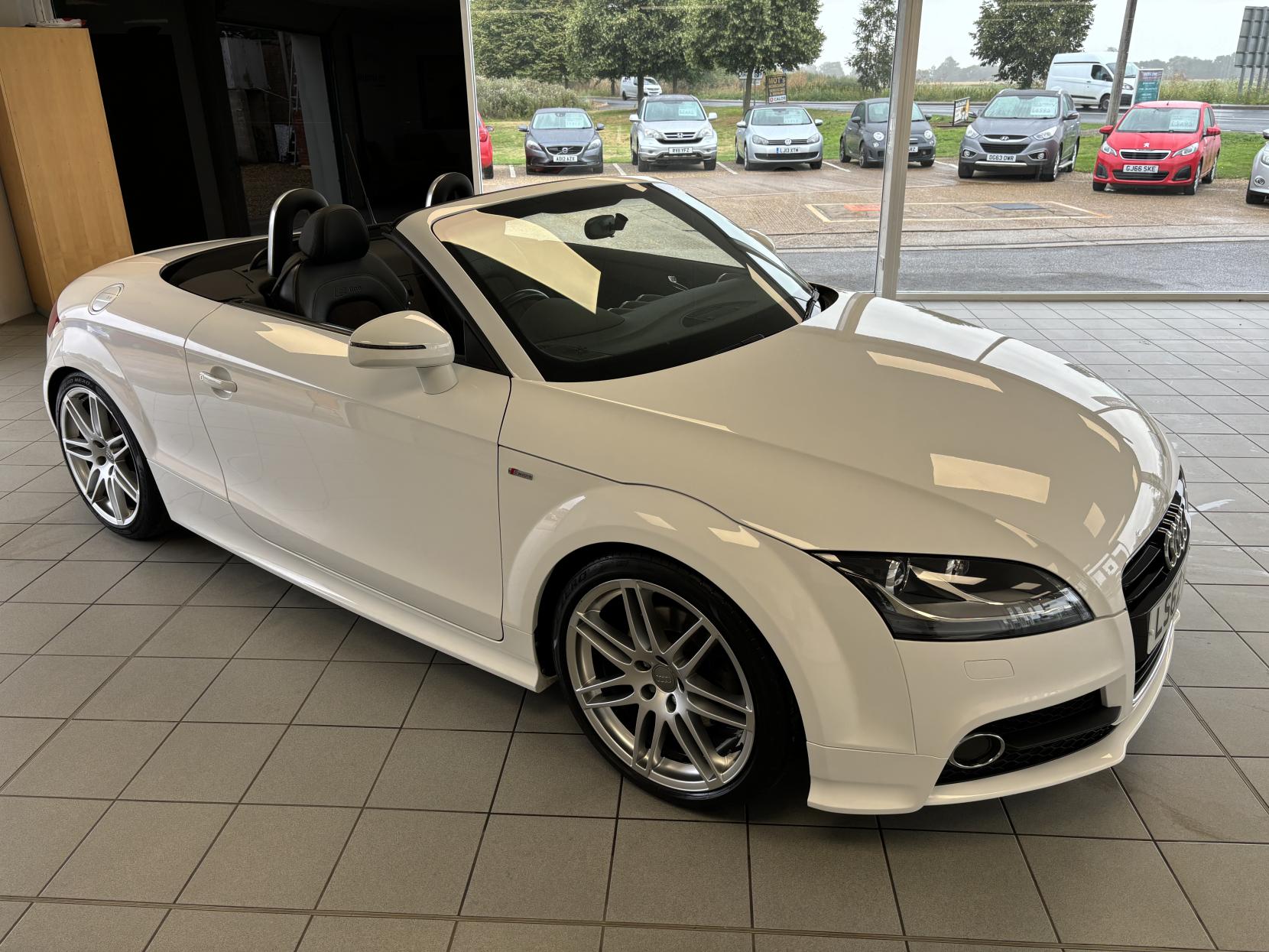 Audi TT 2.0 TFSI S line Roadster 2dr Petrol Manual Euro 5 (s/s) (211 ps)