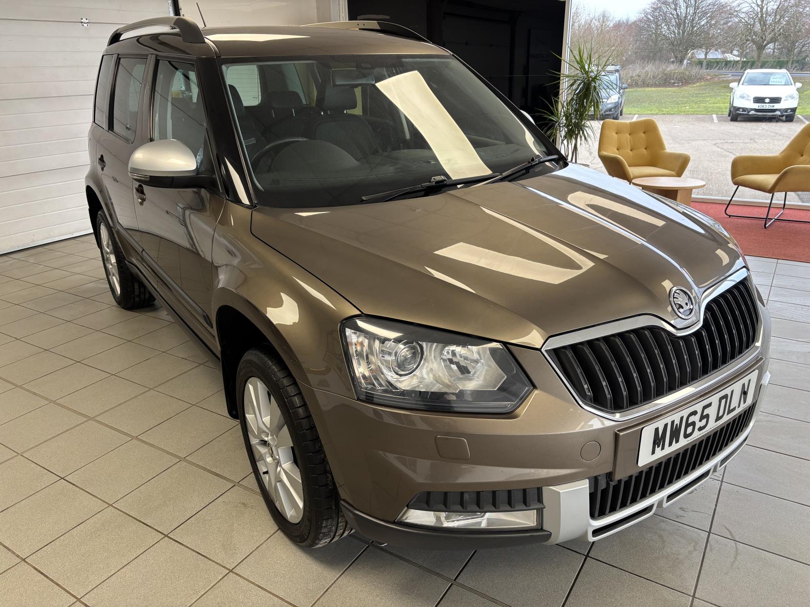 Skoda Yeti 2.0 TDI SE L Outdoor 5dr Diesel Manual 4WD Euro 6 (s/s) (150 ps)