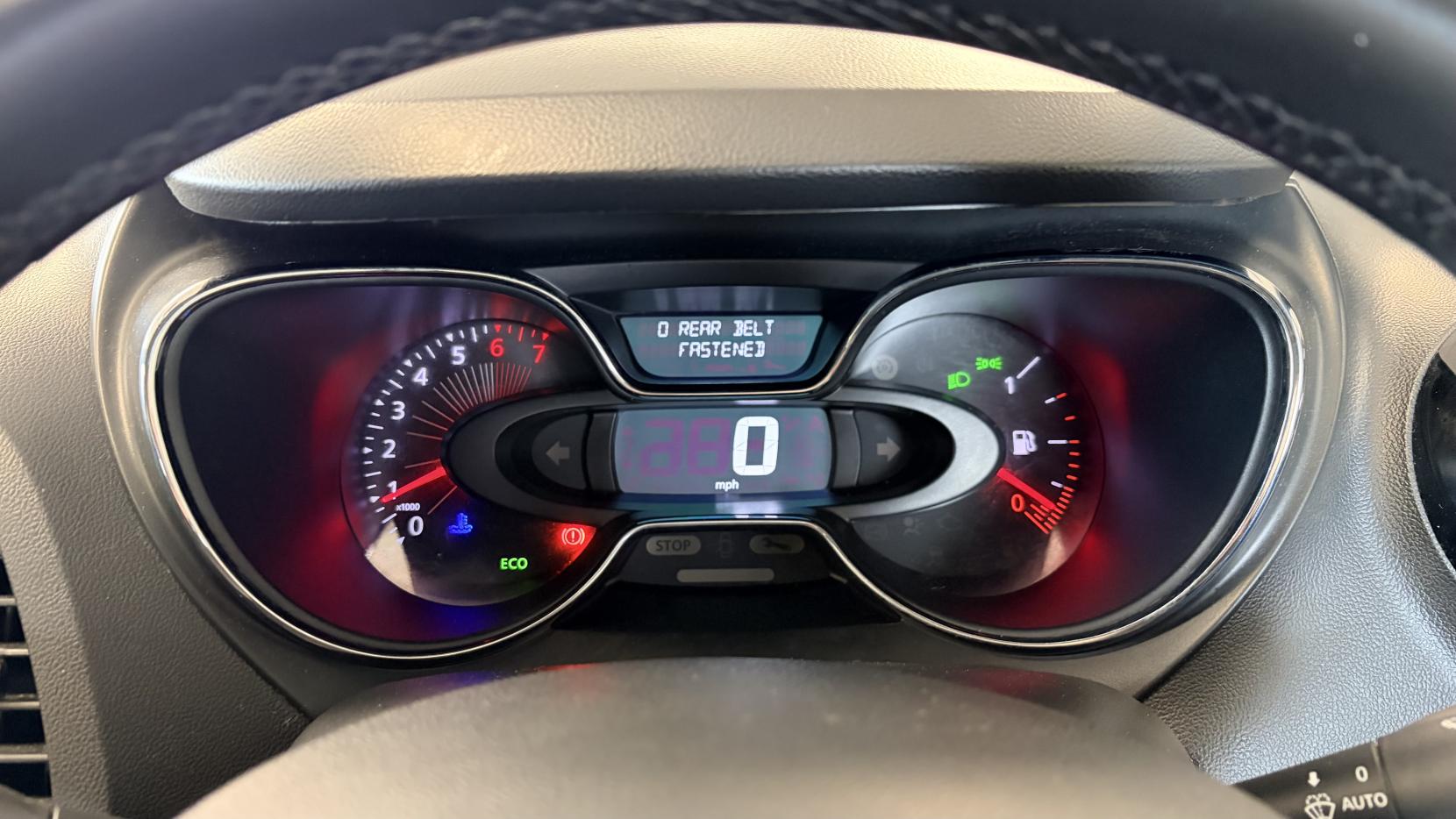 Renault Captur 0.9 TCe ENERGY Dynamique Nav SUV 5dr Petrol Manual Euro 6 (s/s) (90 ps)