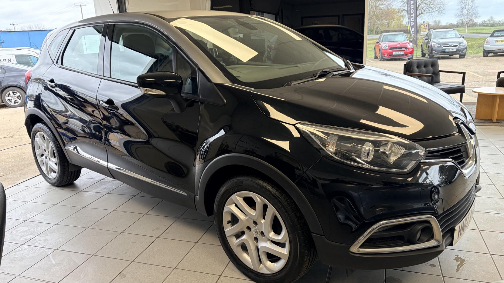 Renault Captur 0.9 TCe ENERGY Dynamique Nav SUV 5dr Petrol Manual Euro 6 (s/s) (90 ps)