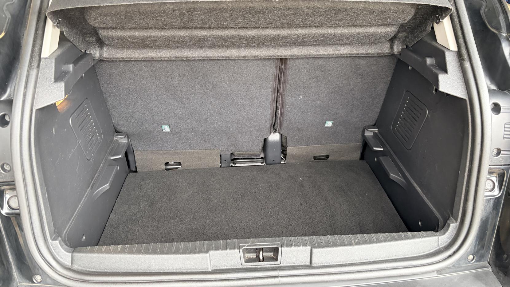 Renault Captur 0.9 TCe ENERGY Dynamique Nav SUV 5dr Petrol Manual Euro 6 (s/s) (90 ps)