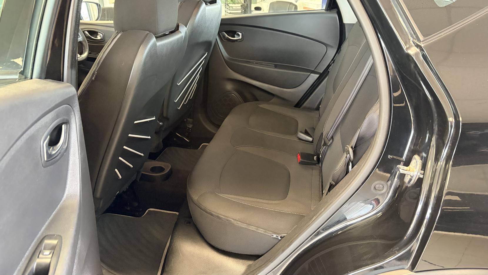 Renault Captur 0.9 TCe ENERGY Dynamique Nav SUV 5dr Petrol Manual Euro 6 (s/s) (90 ps)