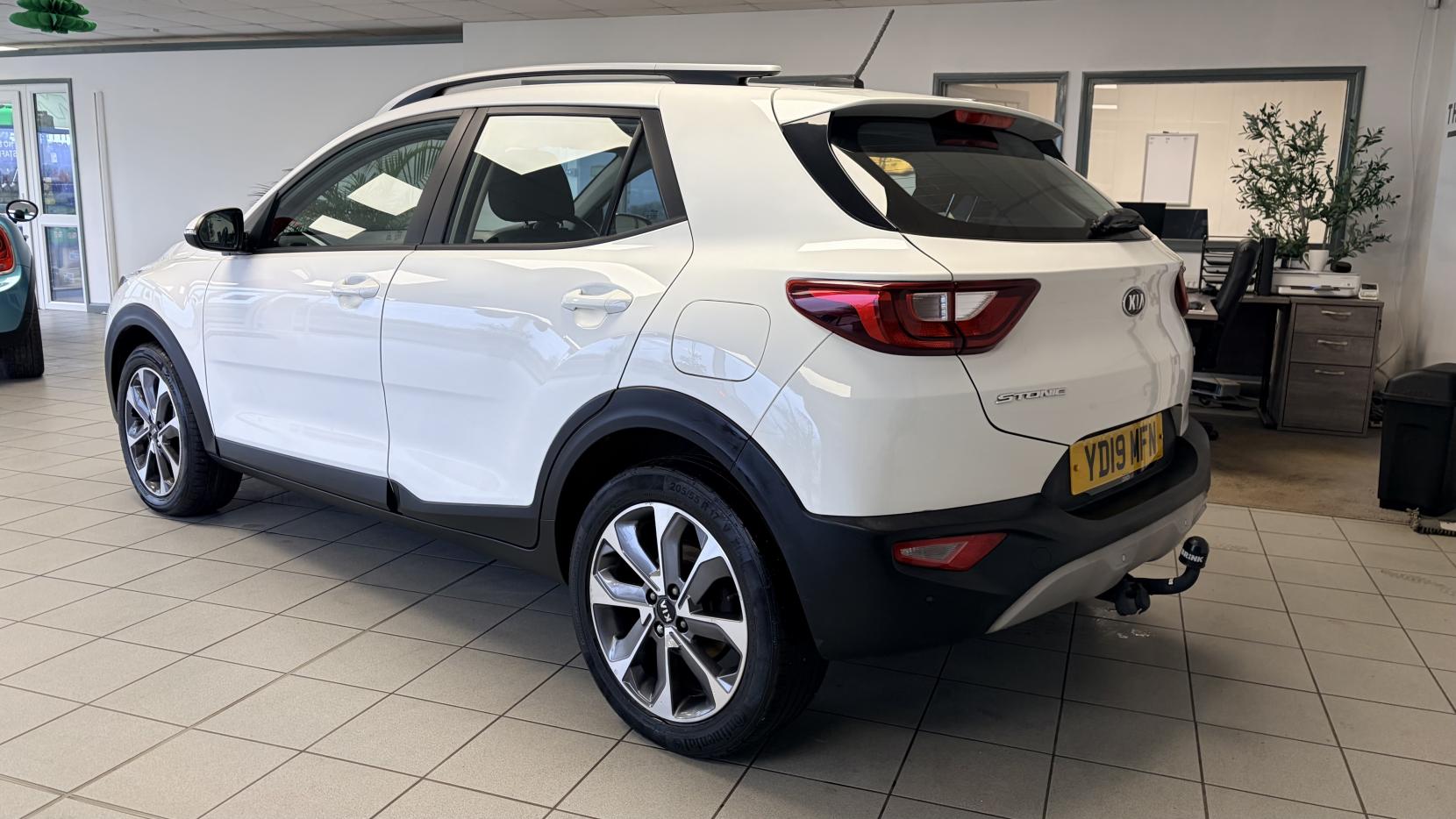 Kia Stonic 1.0 T-GDi 2 GPF SUV 5dr Petrol Manual Euro 6 (s/s) (118 bhp)