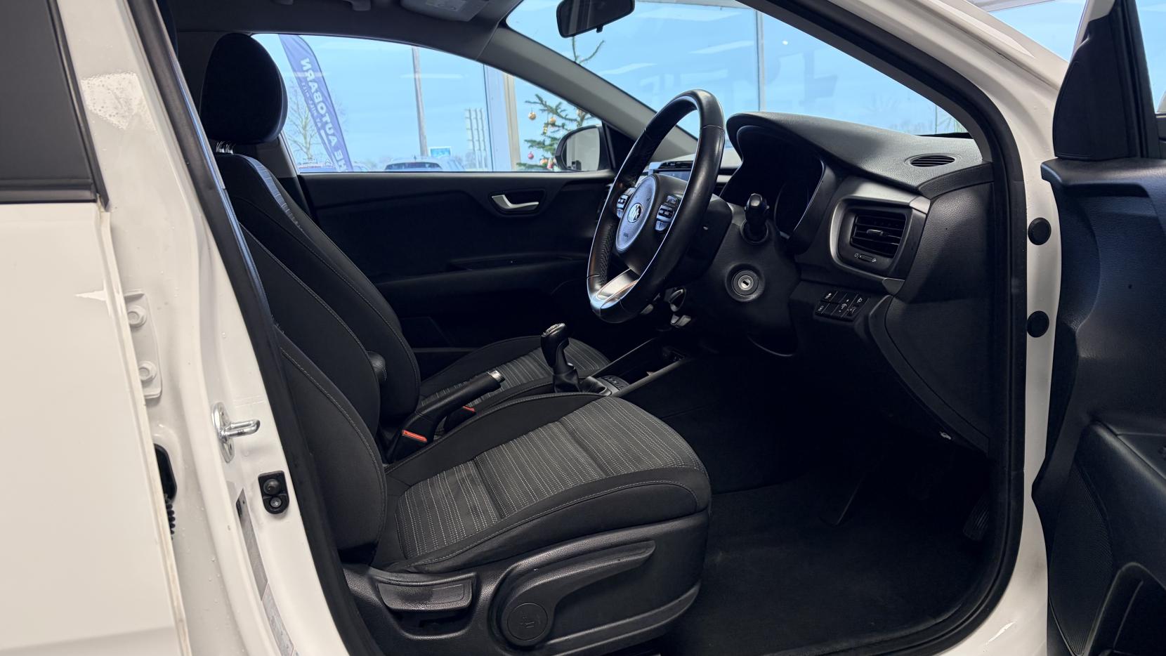 Kia Stonic 1.0 T-GDi 2 GPF SUV 5dr Petrol Manual Euro 6 (s/s) (118 bhp)