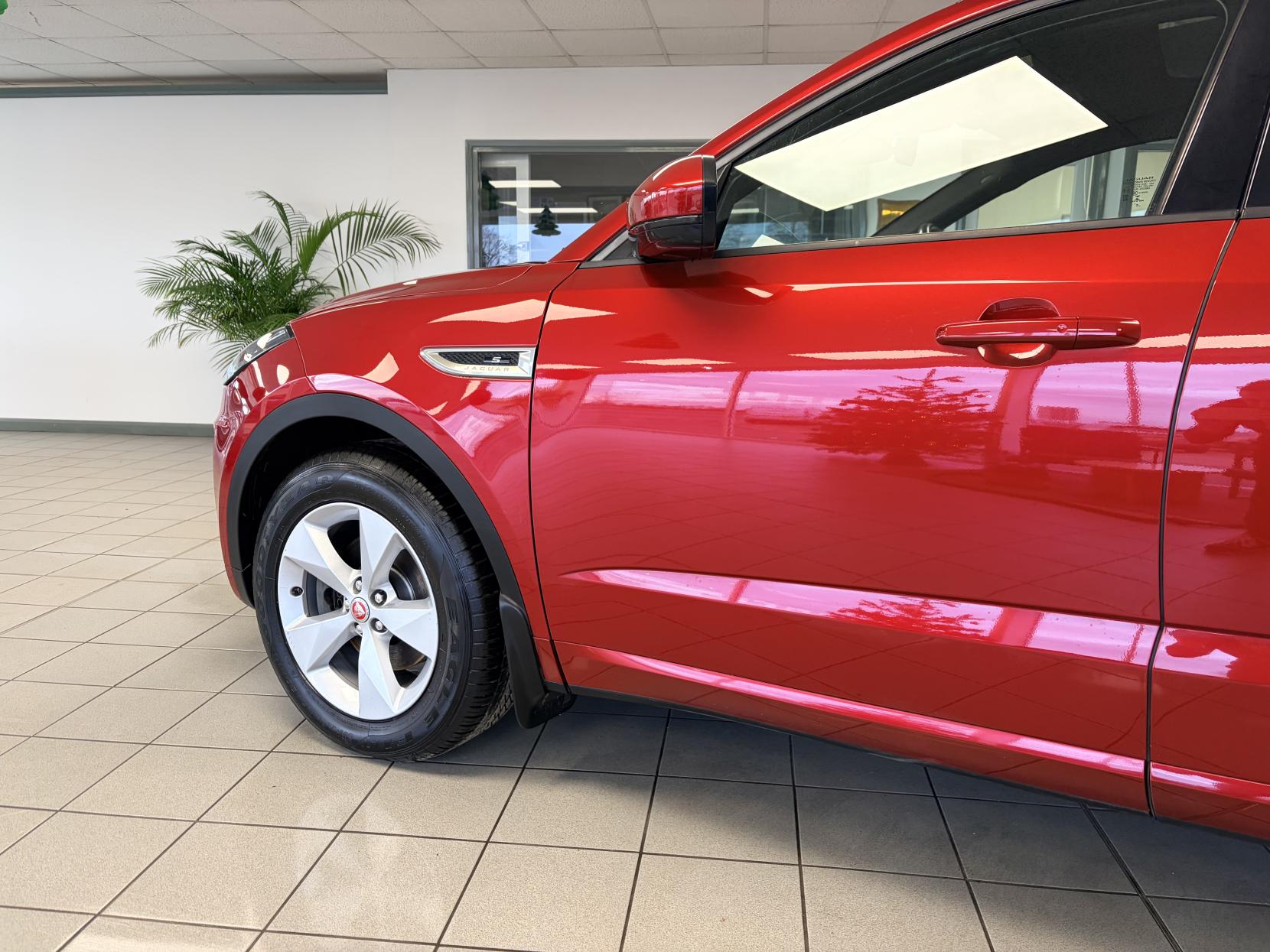 Jaguar E-PACE 2.0 D180 R-Dynamic S SUV 5dr Diesel Auto AWD Euro 6 (s/s) (180 ps)