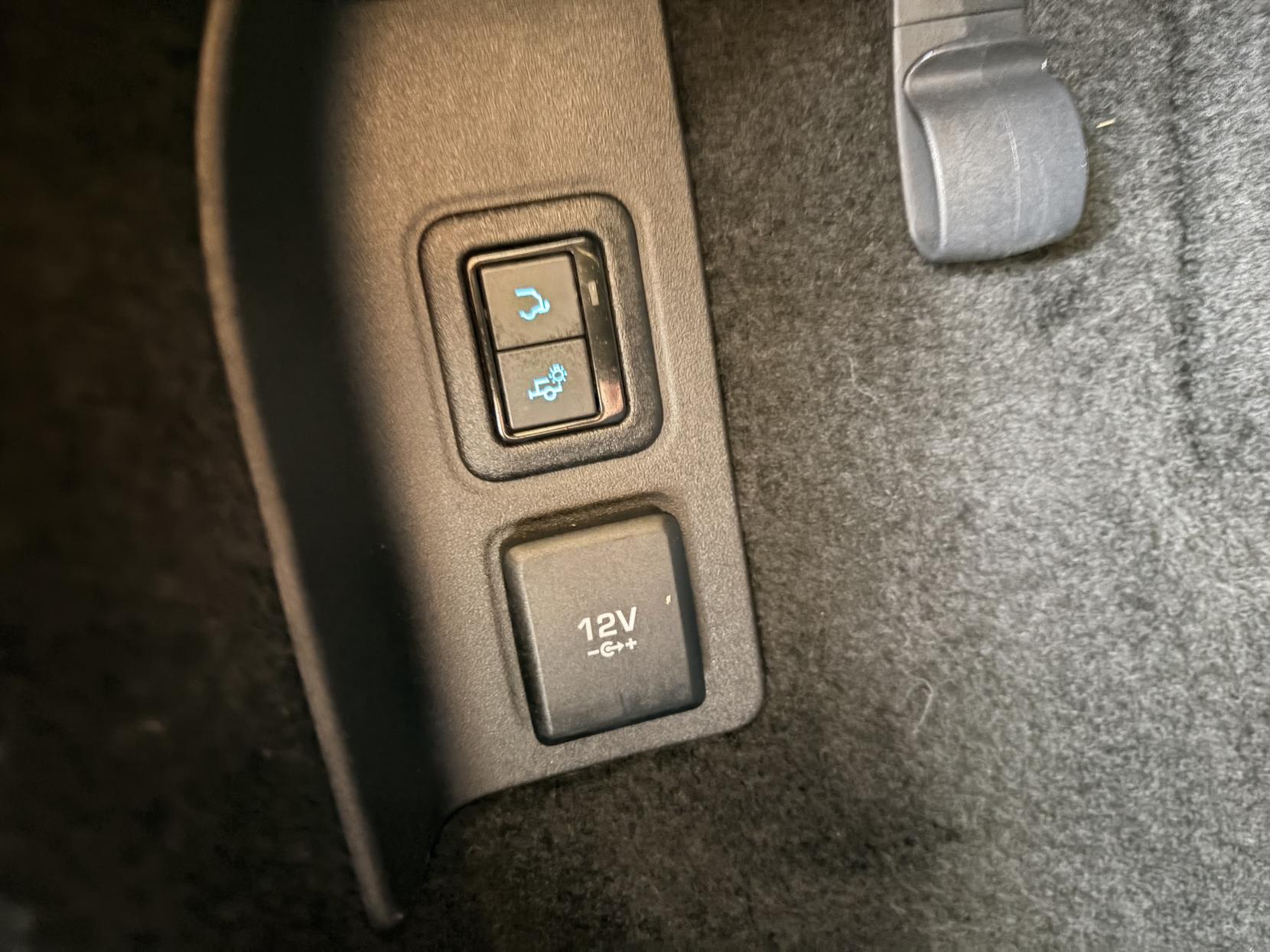 Jaguar E-PACE 2.0 D180 R-Dynamic S SUV 5dr Diesel Auto AWD Euro 6 (s/s) (180 ps)