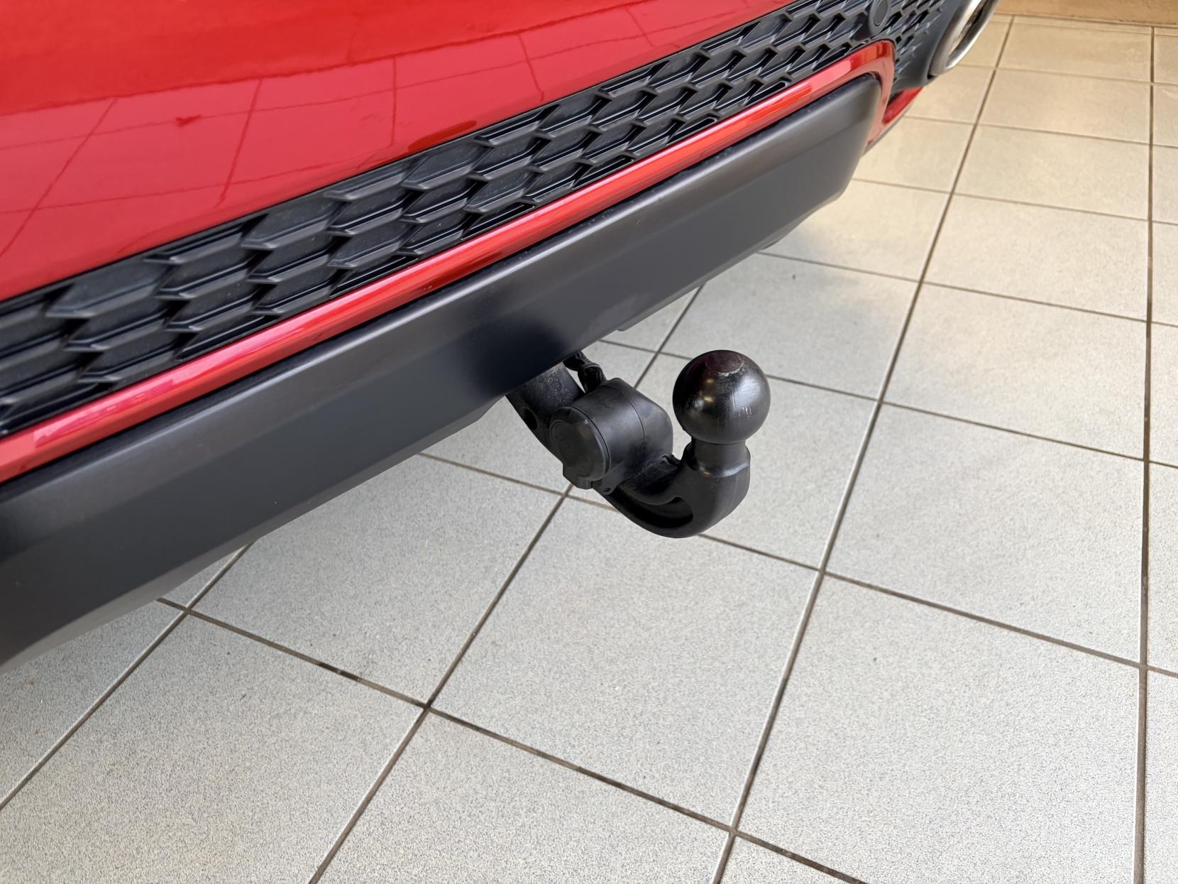 Jaguar E-PACE 2.0 D180 R-Dynamic S SUV 5dr Diesel Auto AWD Euro 6 (s/s) (180 ps)