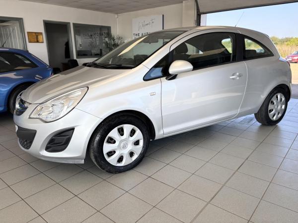 Vauxhall Corsa 1.2 16V Exclusiv Hatchback 3dr Petrol Manual Euro 5 (85 ps)