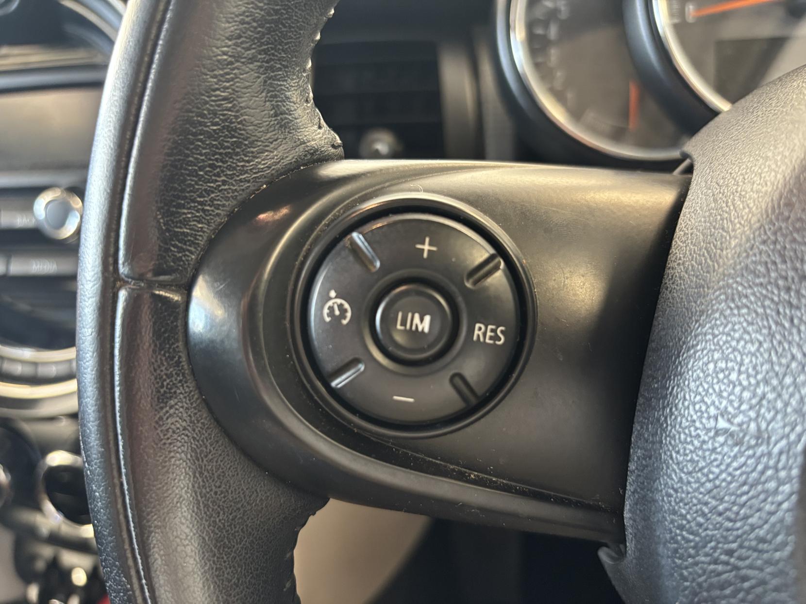 MINI Hatch 1.5 Cooper Hatchback 3dr Petrol Manual Euro 6 (s/s) (136 ps)