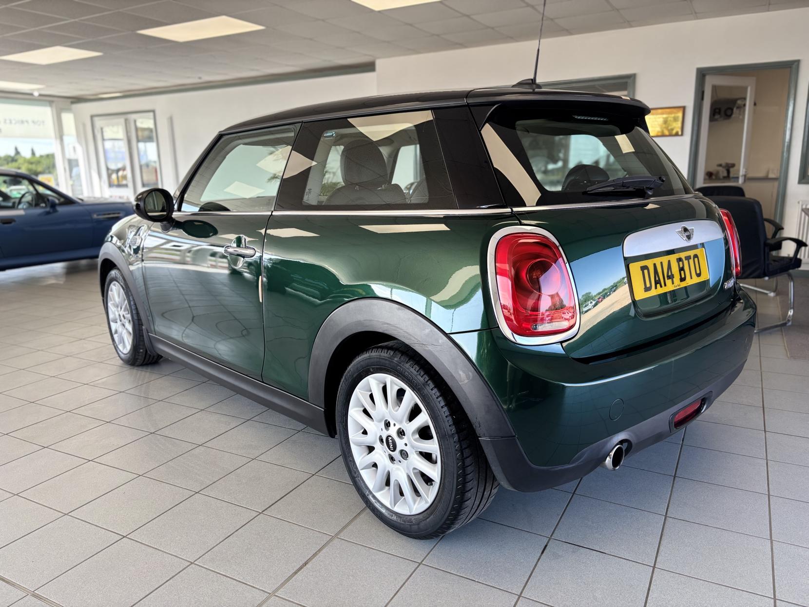 MINI Hatch 1.5 Cooper Hatchback 3dr Petrol Manual Euro 6 (s/s) (136 ps)