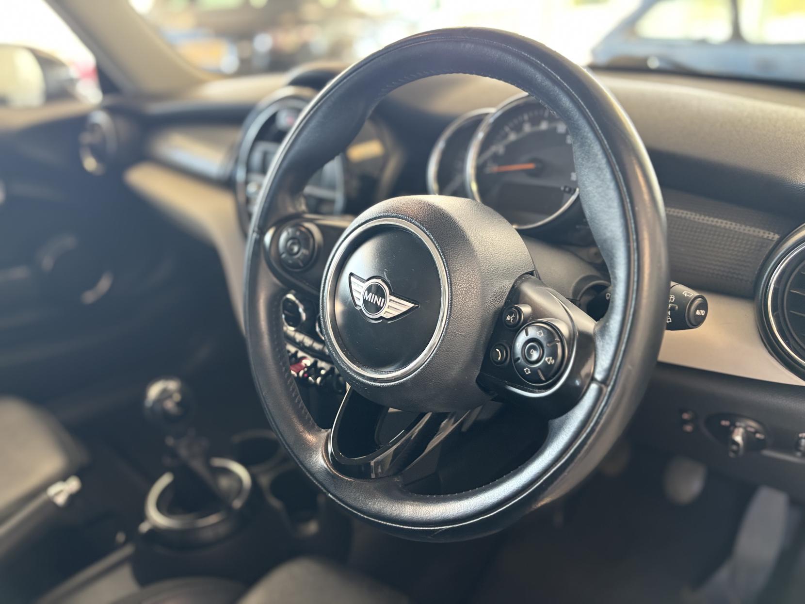 MINI Hatch 1.5 Cooper Hatchback 3dr Petrol Manual Euro 6 (s/s) (136 ps)