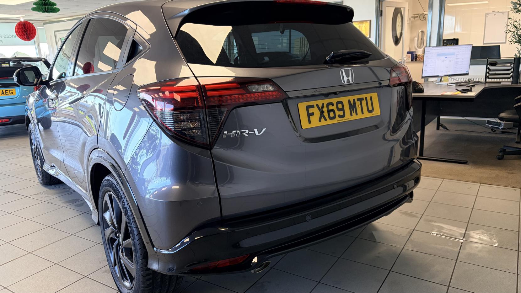 Honda HR-V 1.5 VTEC Turbo Sport SUV 5dr Petrol Manual Euro 6 (s/s) (182 ps)