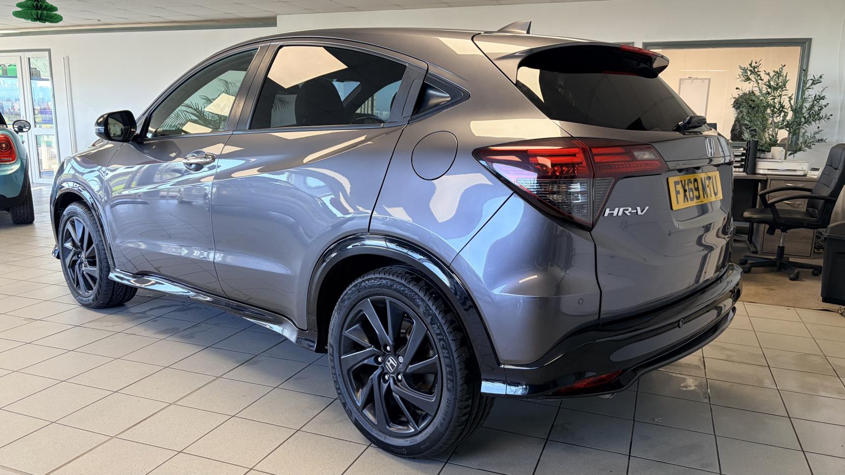 Honda HR-V 1.5 VTEC Turbo Sport SUV 5dr Petrol Manual Euro 6 (s/s) (182 ps)