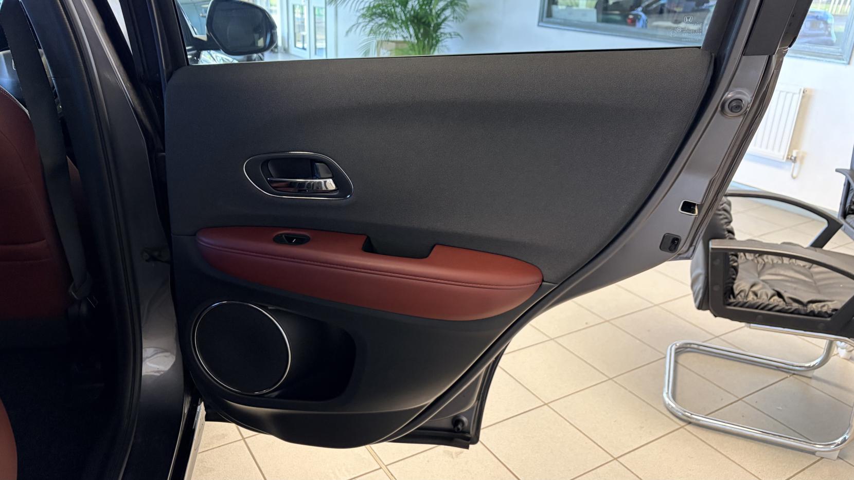 Honda HR-V 1.5 VTEC Turbo Sport SUV 5dr Petrol Manual Euro 6 (s/s) (182 ps)