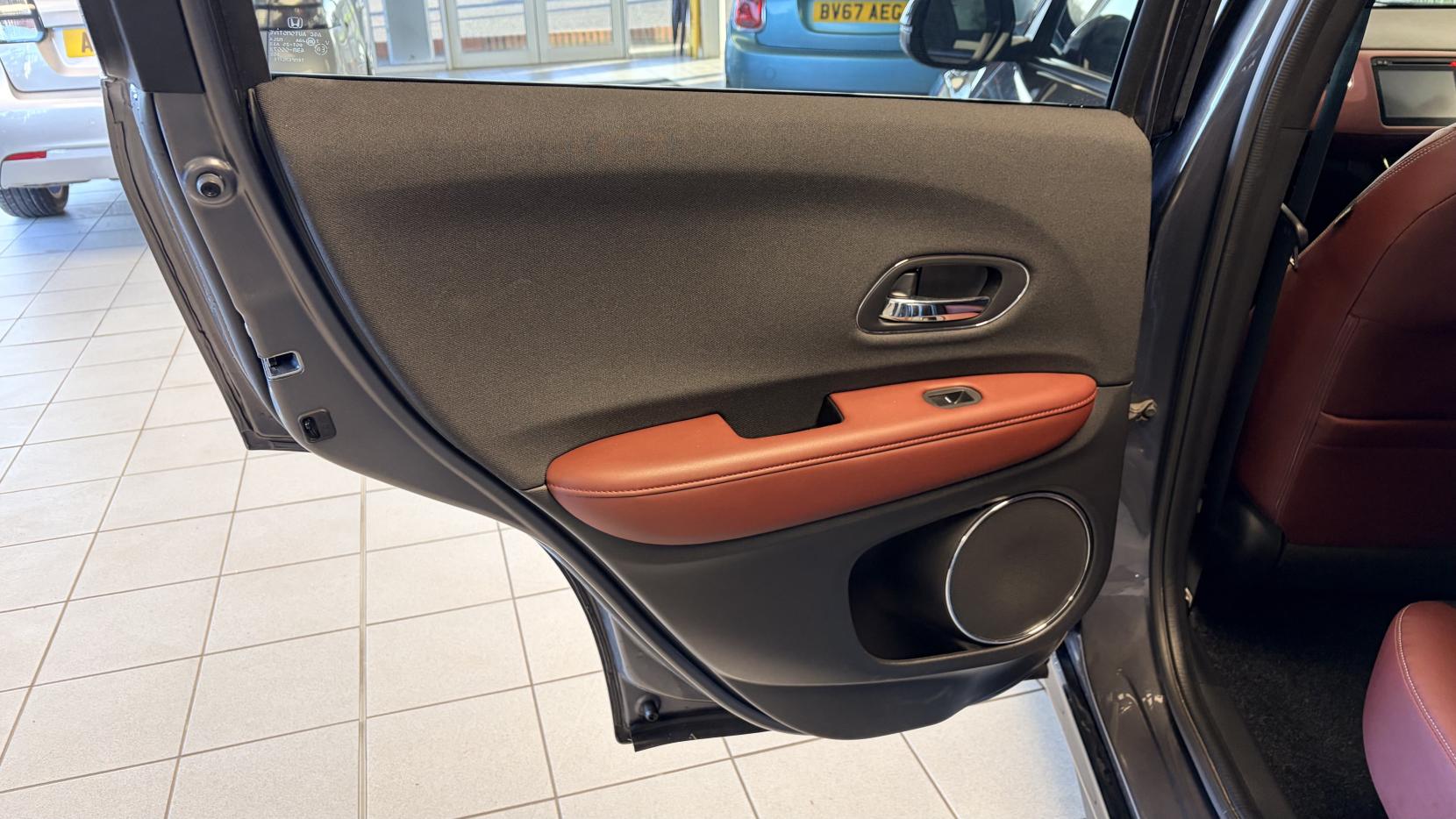 Honda HR-V 1.5 VTEC Turbo Sport SUV 5dr Petrol Manual Euro 6 (s/s) (182 ps)