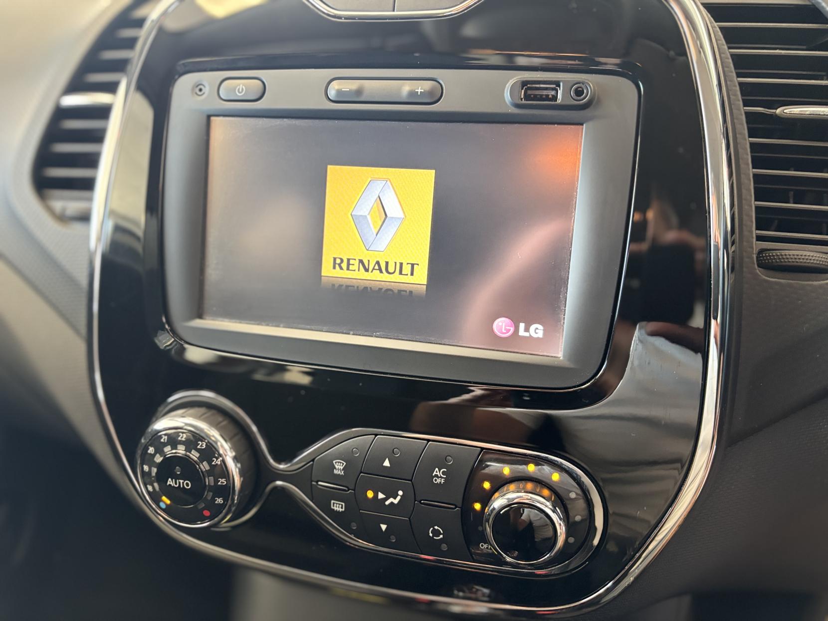Renault Captur 1.5 dCi Dynamique S MediaNav SUV 5dr Diesel EDC Euro 5 (90 ps)