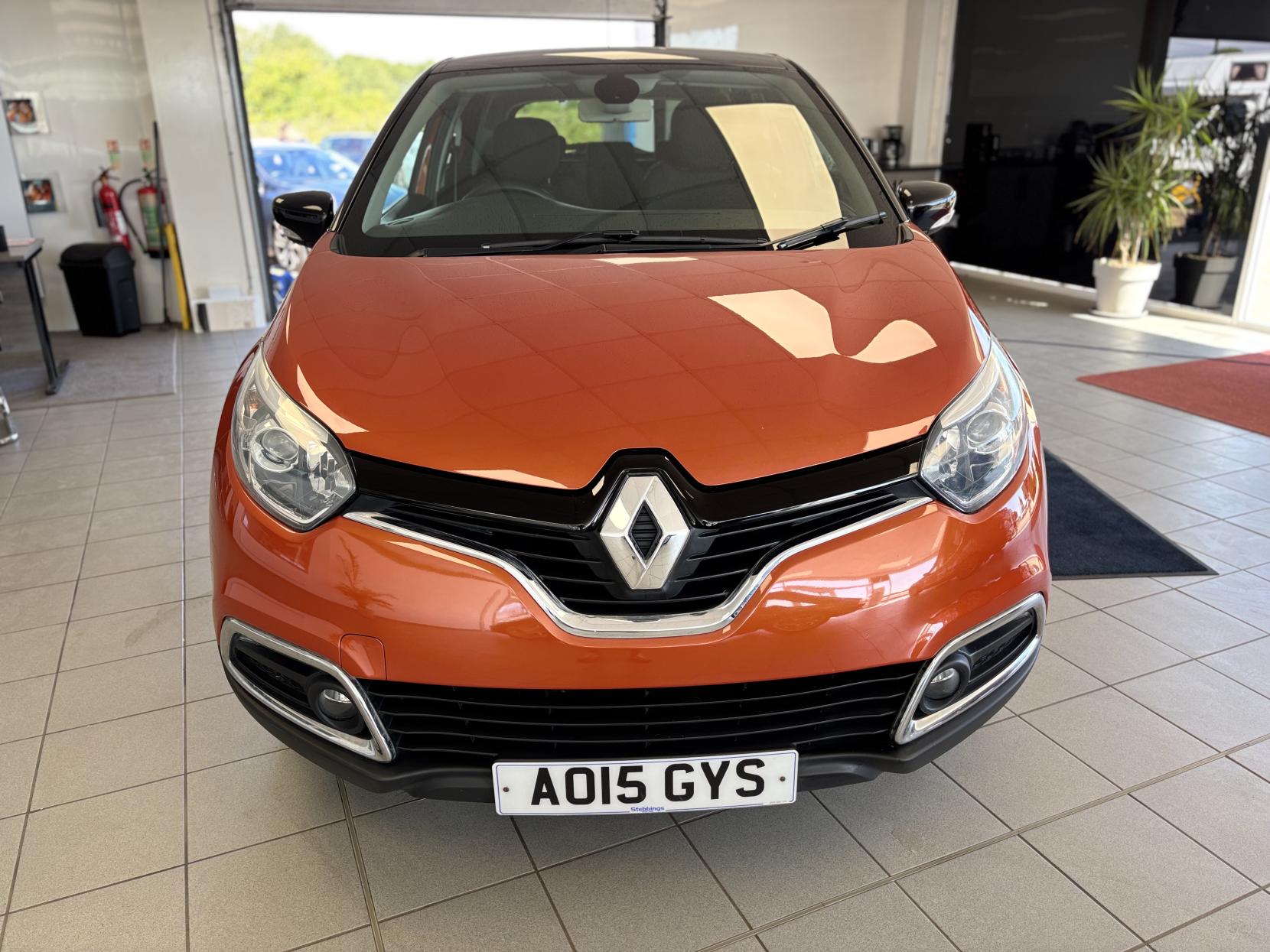 Renault Captur 1.5 dCi Dynamique S MediaNav SUV 5dr Diesel EDC Euro 5 (90 ps)