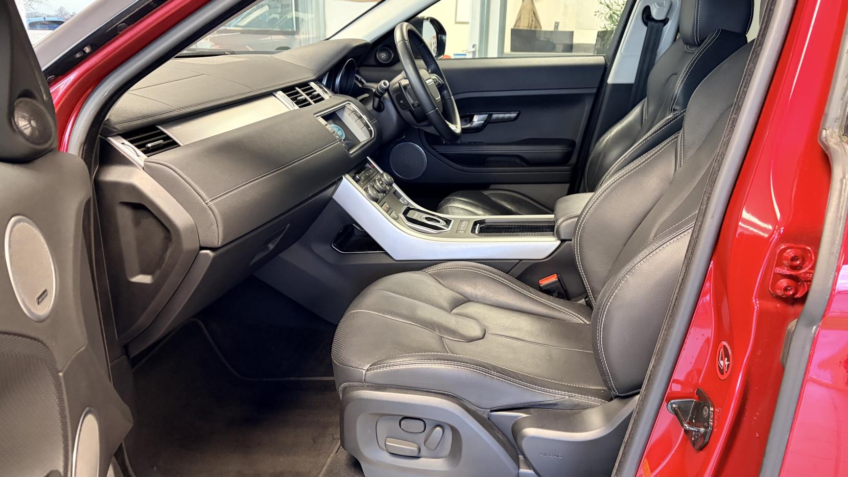 Land Rover Range Rover Evoque 2.2 SD4 Dynamic SUV 5dr Diesel Auto 4WD Euro 5 (s/s) (190 ps)