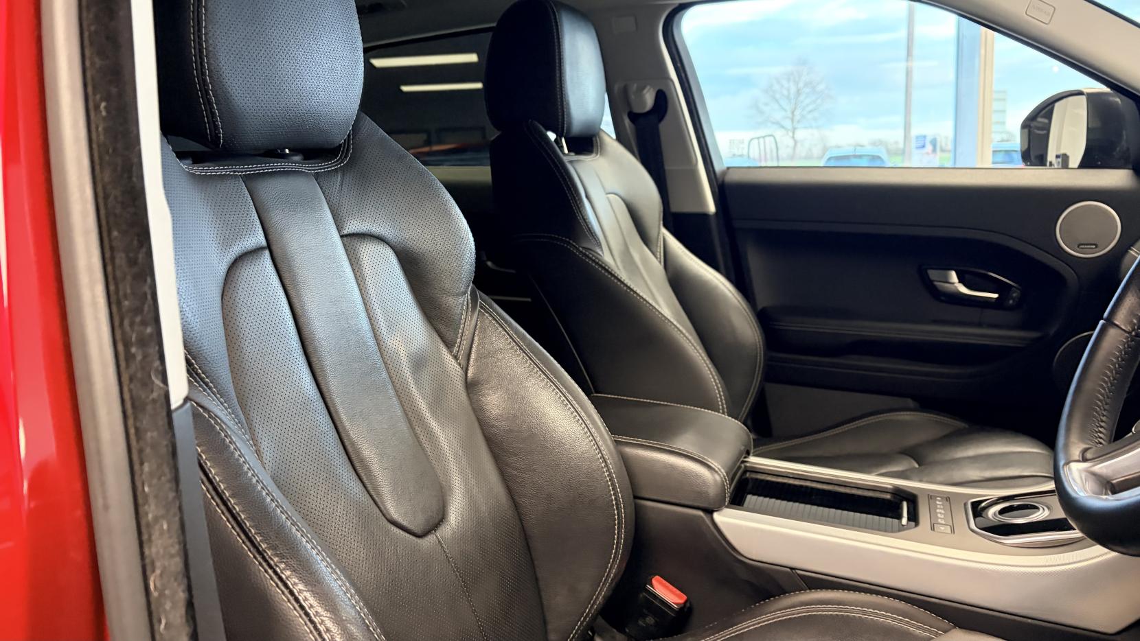 Land Rover Range Rover Evoque 2.2 SD4 Dynamic SUV 5dr Diesel Auto 4WD Euro 5 (s/s) (190 ps)