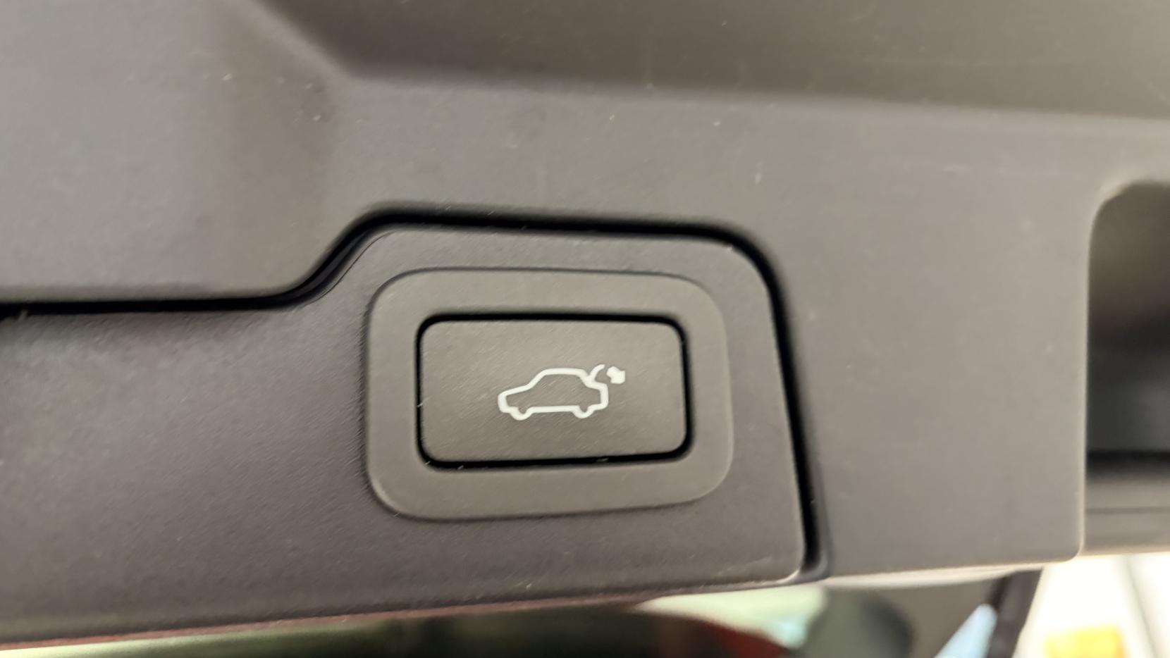 Land Rover Range Rover Evoque 2.2 SD4 Dynamic SUV 5dr Diesel Auto 4WD Euro 5 (s/s) (190 ps)