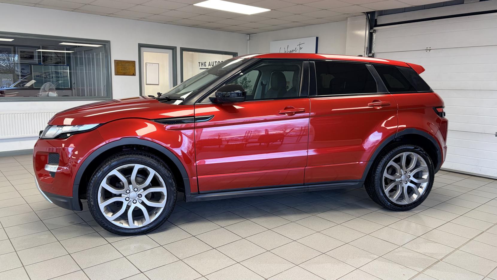 Land Rover Range Rover Evoque 2.2 SD4 Dynamic SUV 5dr Diesel Auto 4WD Euro 5 (s/s) (190 ps)