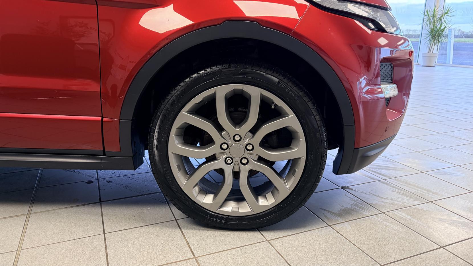 Land Rover Range Rover Evoque 2.2 SD4 Dynamic SUV 5dr Diesel Auto 4WD Euro 5 (s/s) (190 ps)