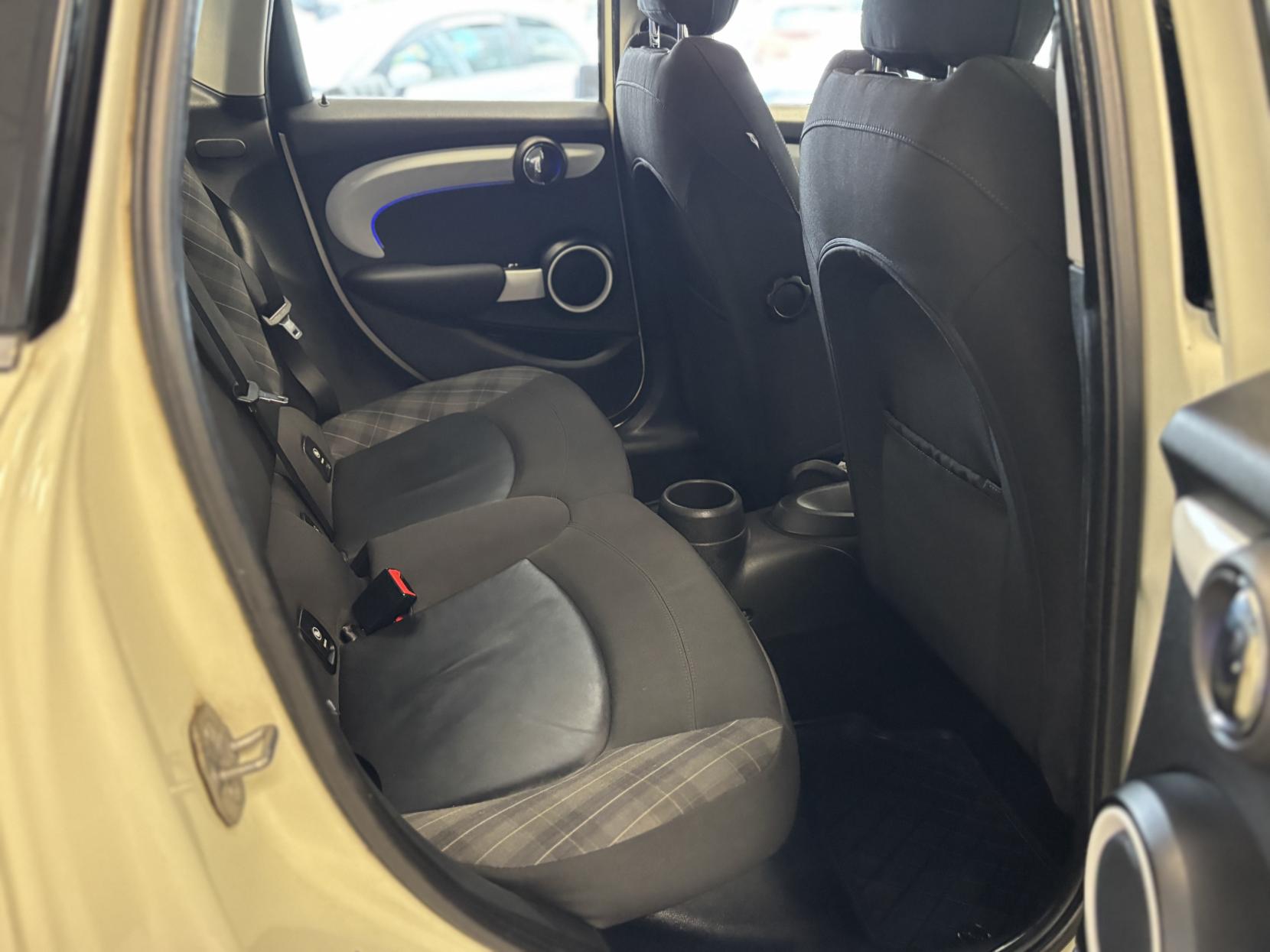 MINI Hatch 1.5 Cooper Hatchback 5dr Petrol Manual Euro 6 (s/s) (136 ps)