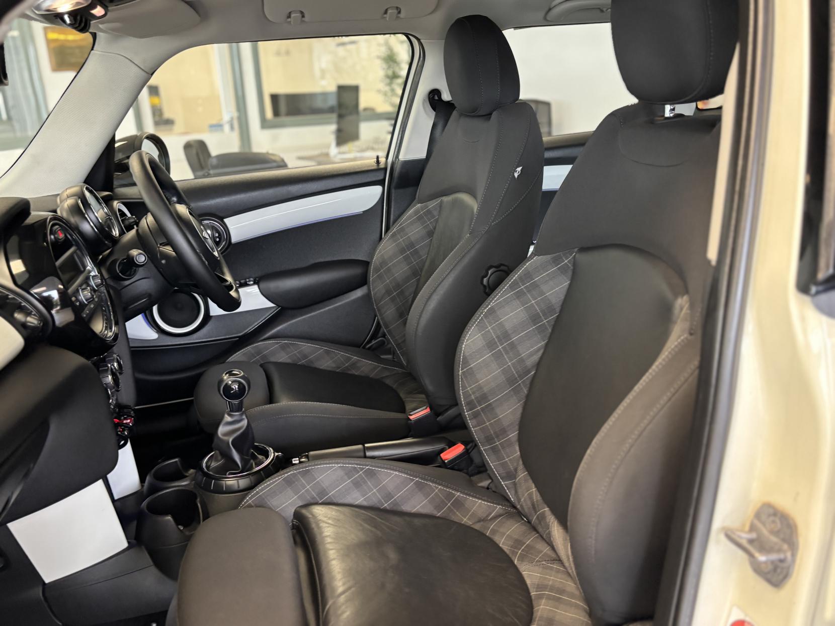 MINI Hatch 1.5 Cooper Hatchback 5dr Petrol Manual Euro 6 (s/s) (136 ps)