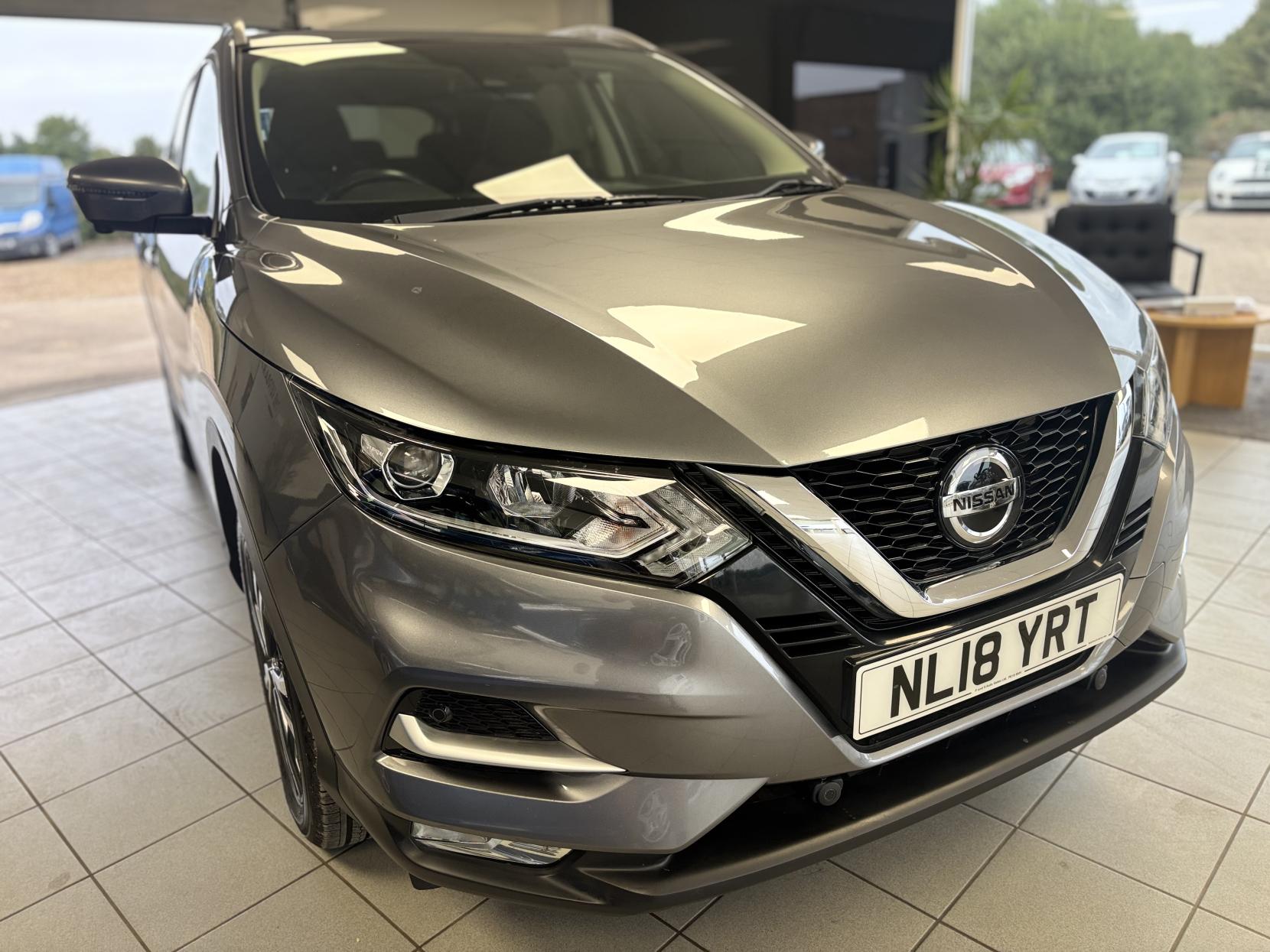 Nissan Qashqai 1.6 dCi N-Connecta SUV 5dr Diesel Manual Euro 6 (s/s) (130 ps)