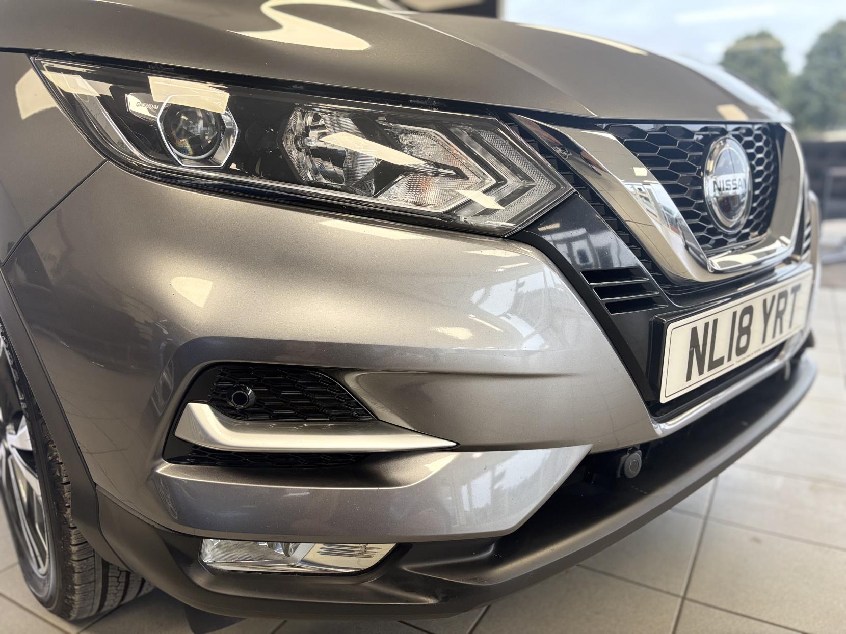 Nissan Qashqai 1.6 dCi N-Connecta SUV 5dr Diesel Manual Euro 6 (s/s) (130 ps)