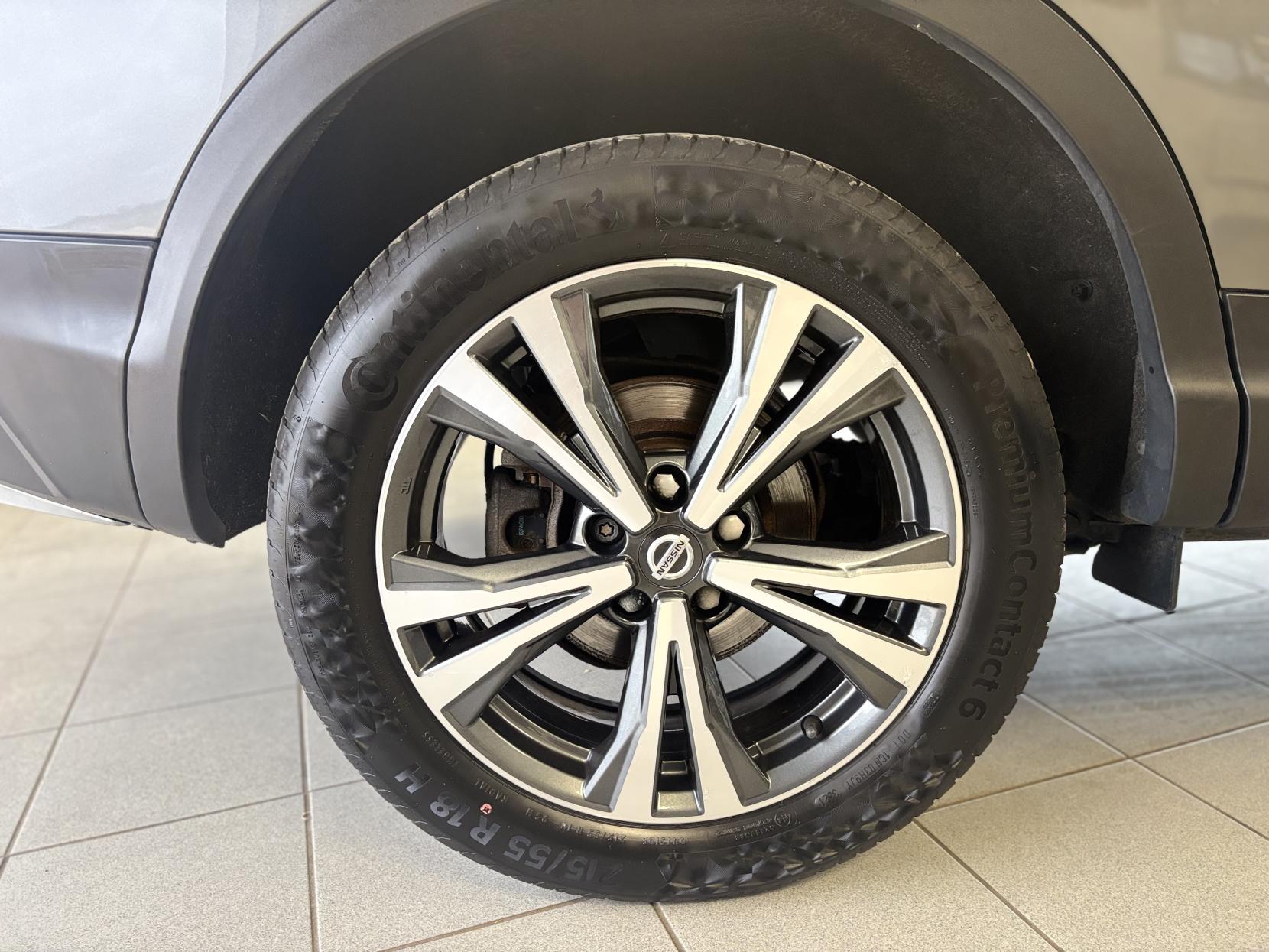 Nissan Qashqai 1.6 dCi N-Connecta SUV 5dr Diesel Manual Euro 6 (s/s) (130 ps)