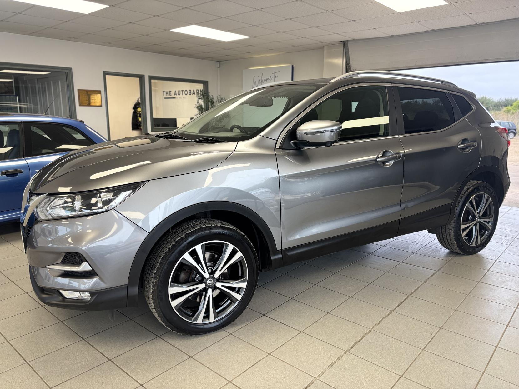 Nissan Qashqai 1.6 dCi N-Connecta SUV 5dr Diesel Manual Euro 6 (s/s) (130 ps)