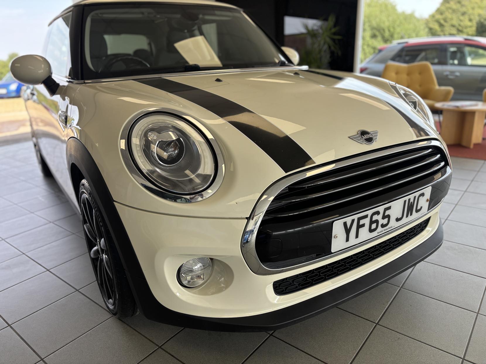 MINI Hatch 1.5 Cooper D Hatchback 3dr Diesel Manual Euro 6 (s/s) (116 ps)