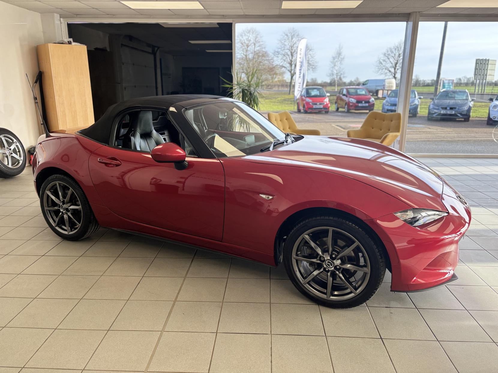 Mazda MX-5 2.0 SKYACTIV-G Sport Nav Convertible 2dr Petrol Manual Euro 6 (160 ps)