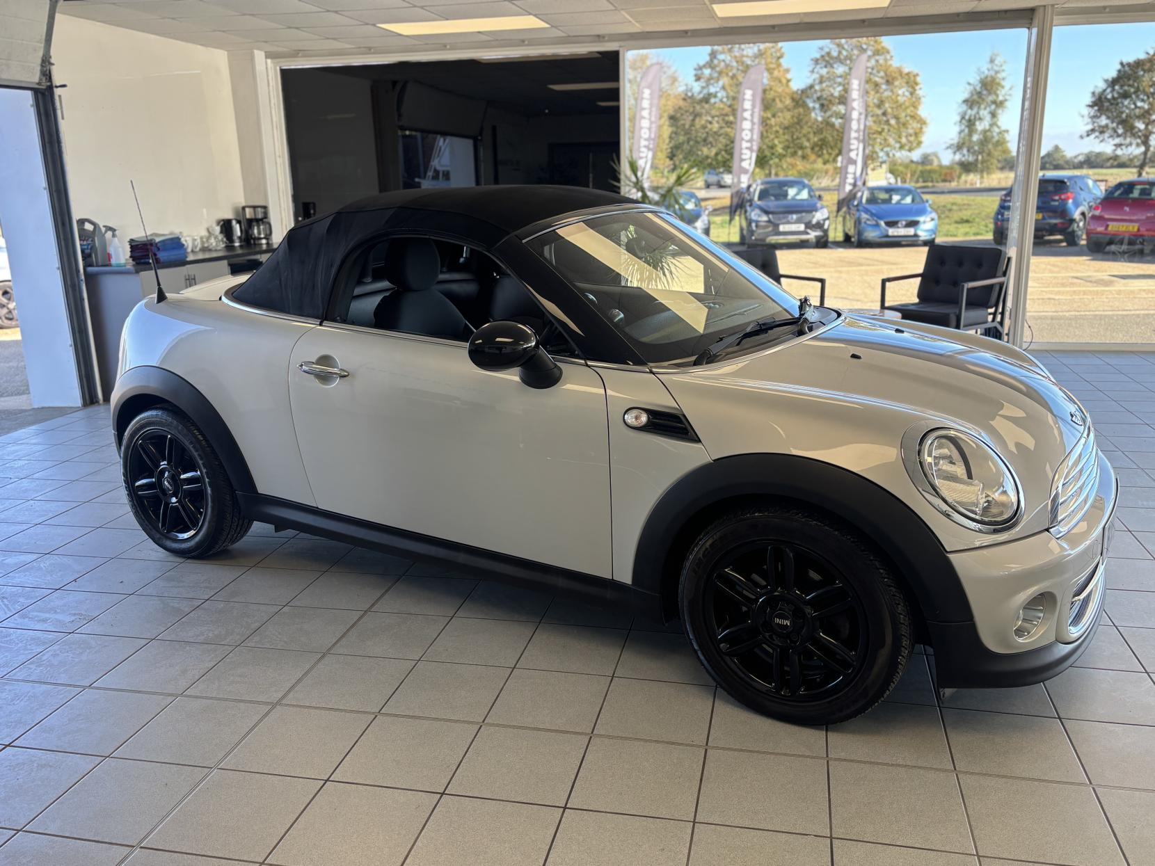 MINI Roadster 1.6 Cooper Convertible 2dr Petrol Manual Euro 5 (s/s) (122 ps)