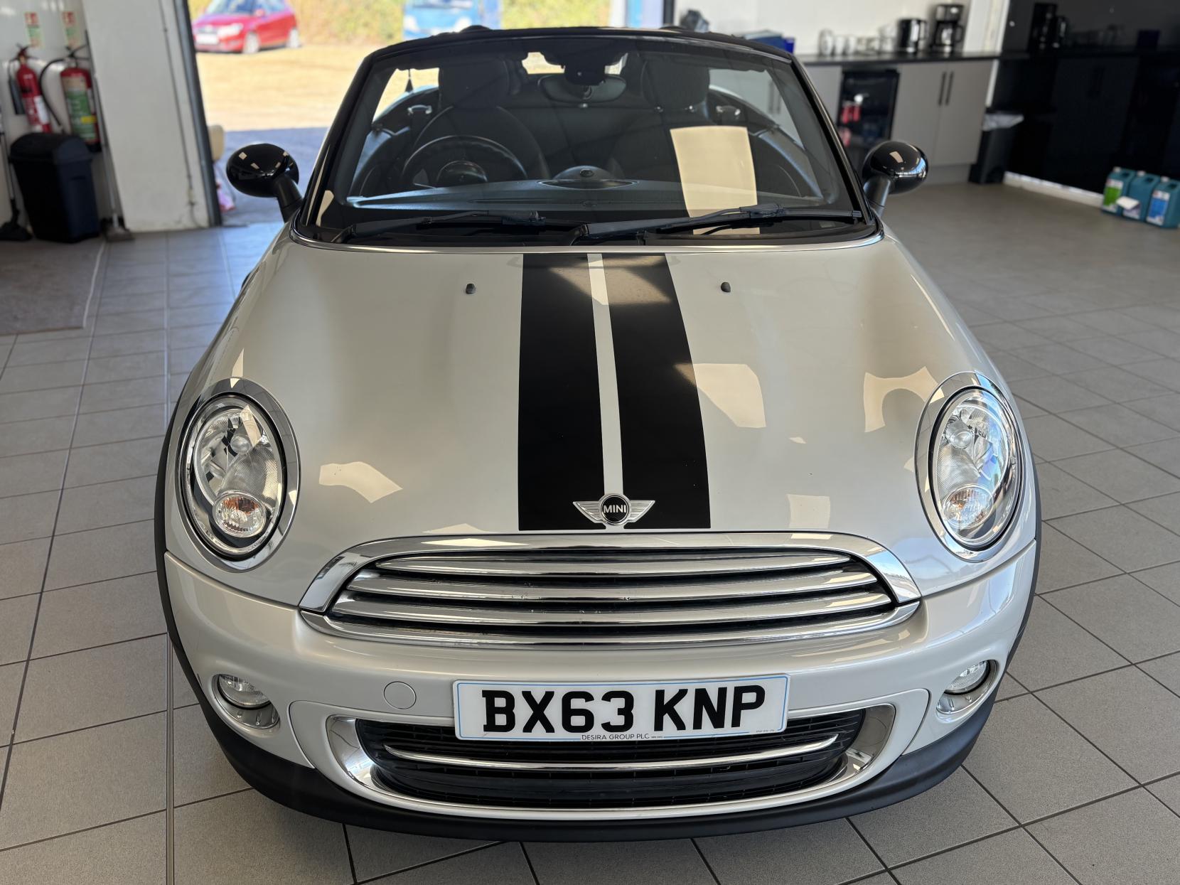 MINI Roadster 1.6 Cooper Convertible 2dr Petrol Manual Euro 5 (s/s) (122 ps)