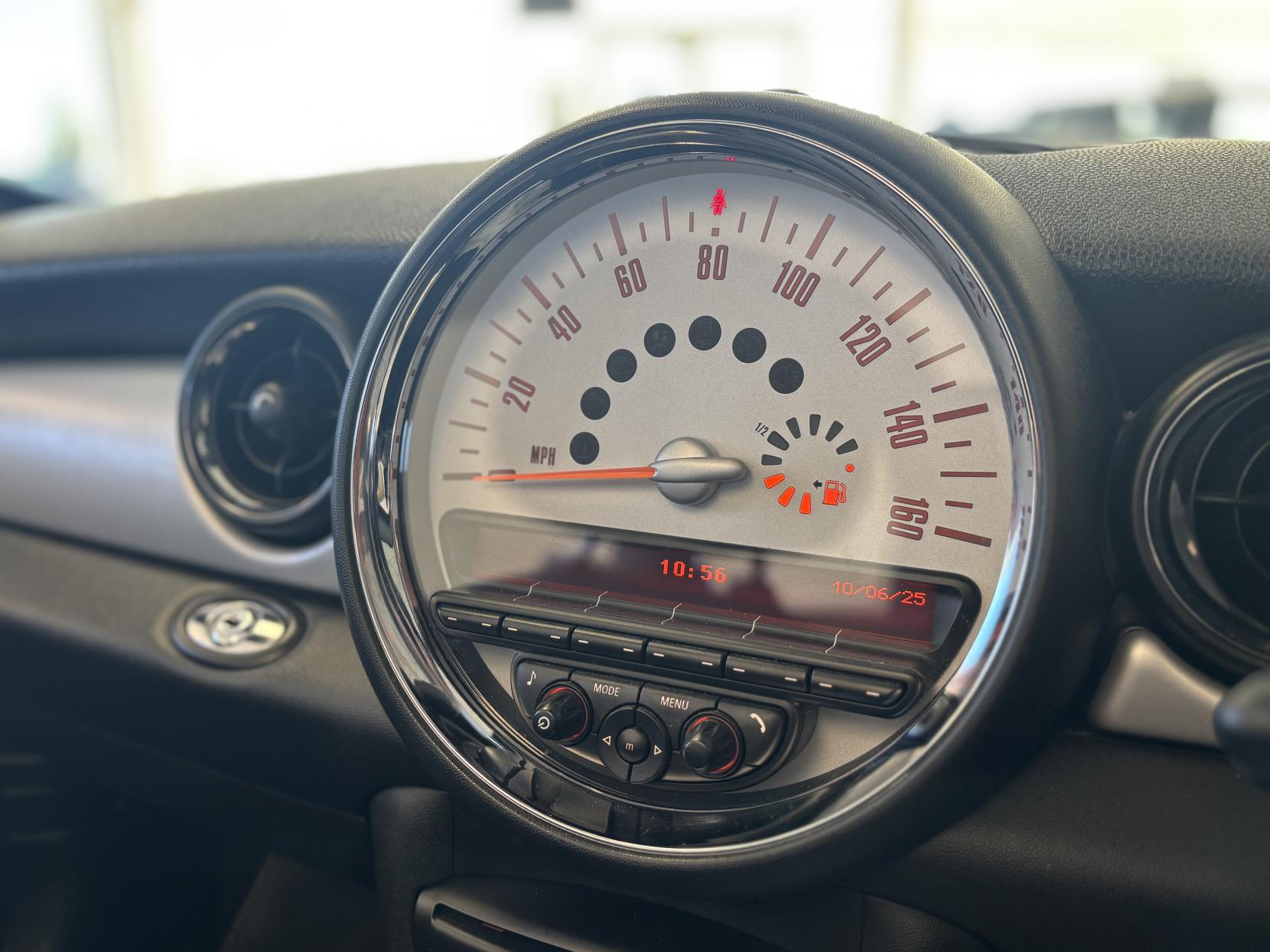 MINI Roadster 1.6 Cooper Convertible 2dr Petrol Manual Euro 5 (s/s) (122 ps)