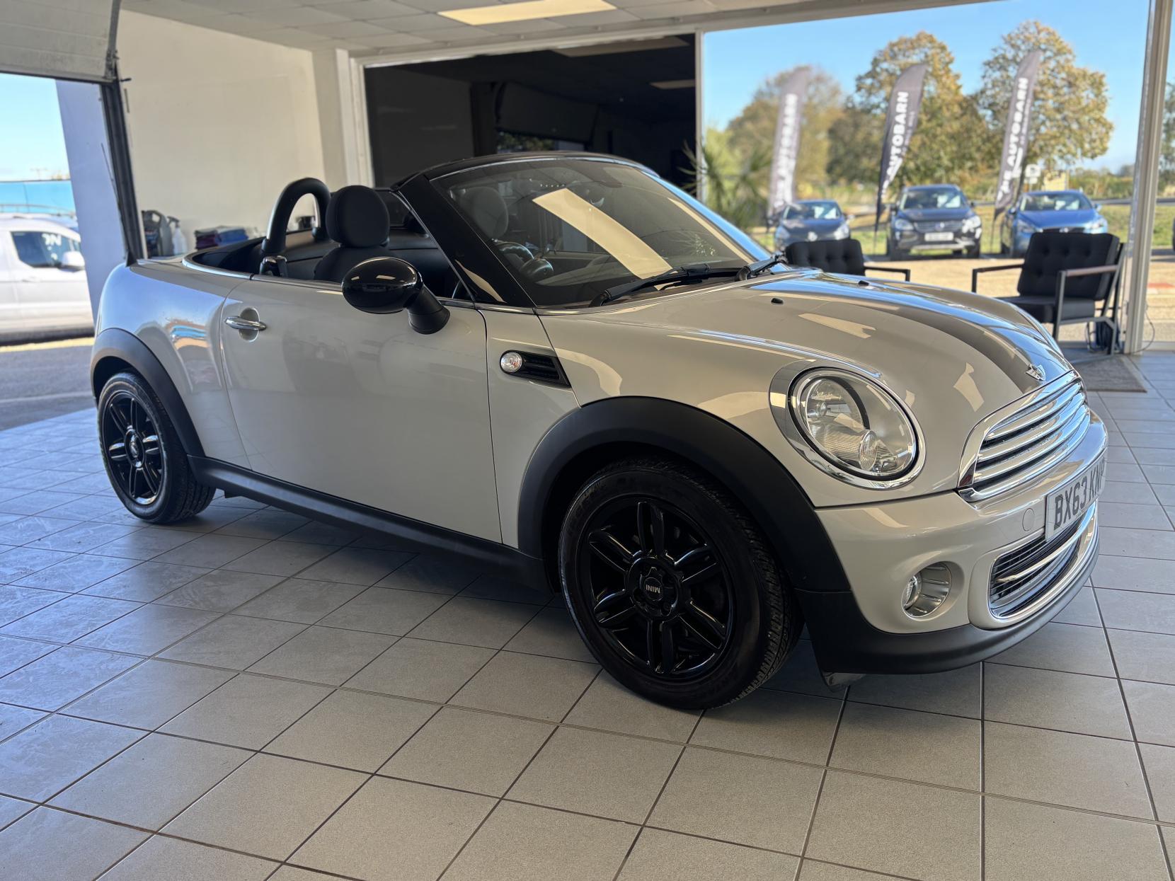 MINI Roadster 1.6 Cooper Convertible 2dr Petrol Manual Euro 5 (s/s) (122 ps)