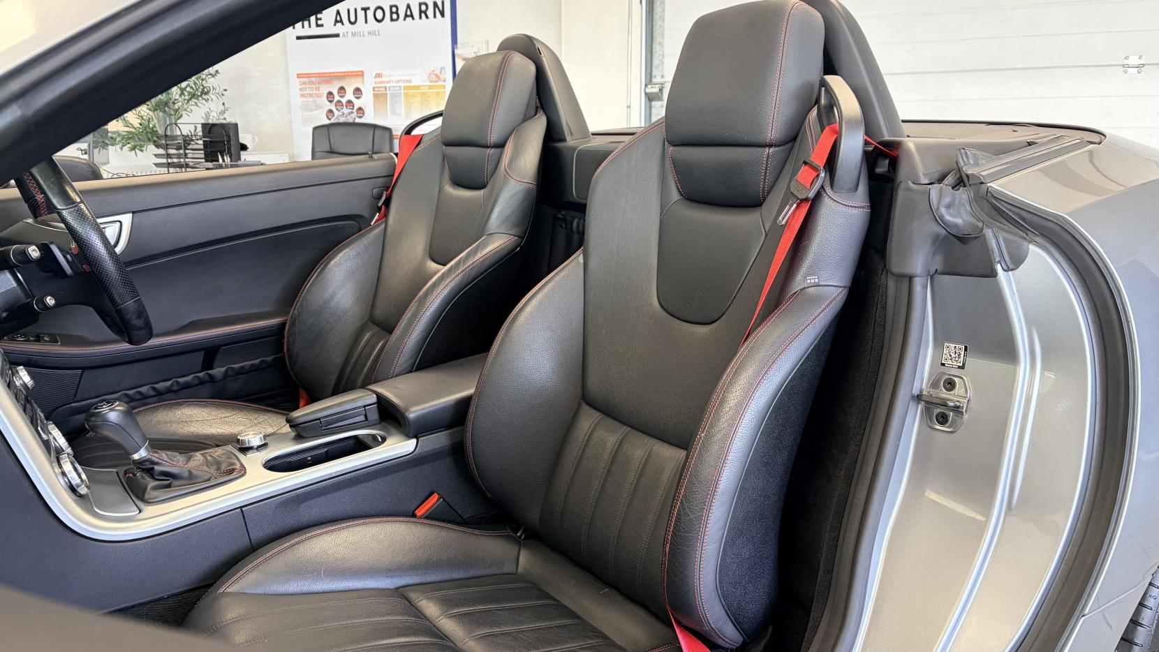 Mercedes-Benz SLK 2.1 SLK250 CDI AMG Sport Convertible 2dr Diesel G-Tronic+ Euro 5 (s/s) (204 ps)